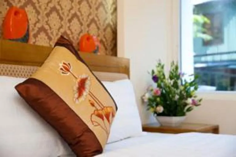 Bed in Lam Bao Long Hotel