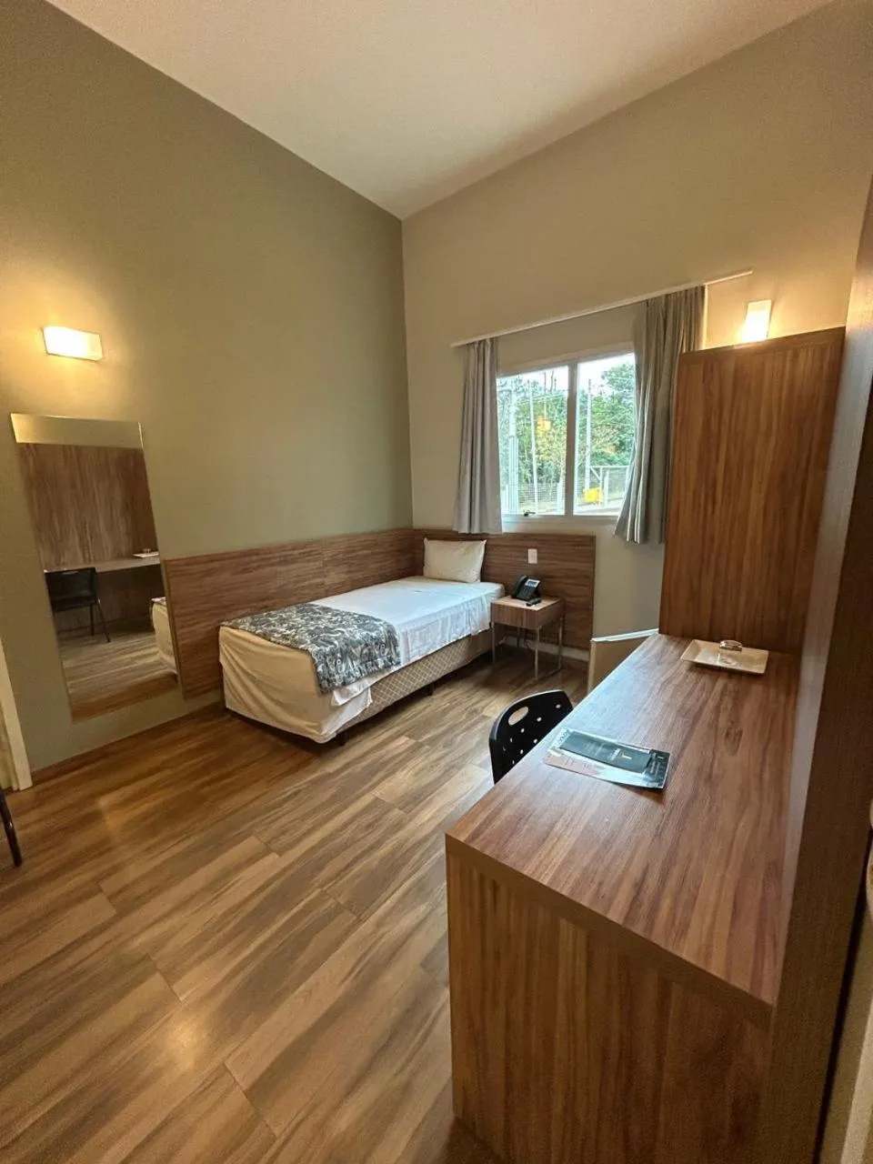 Bedroom, Bed in Impar Suites Barao de Cocais