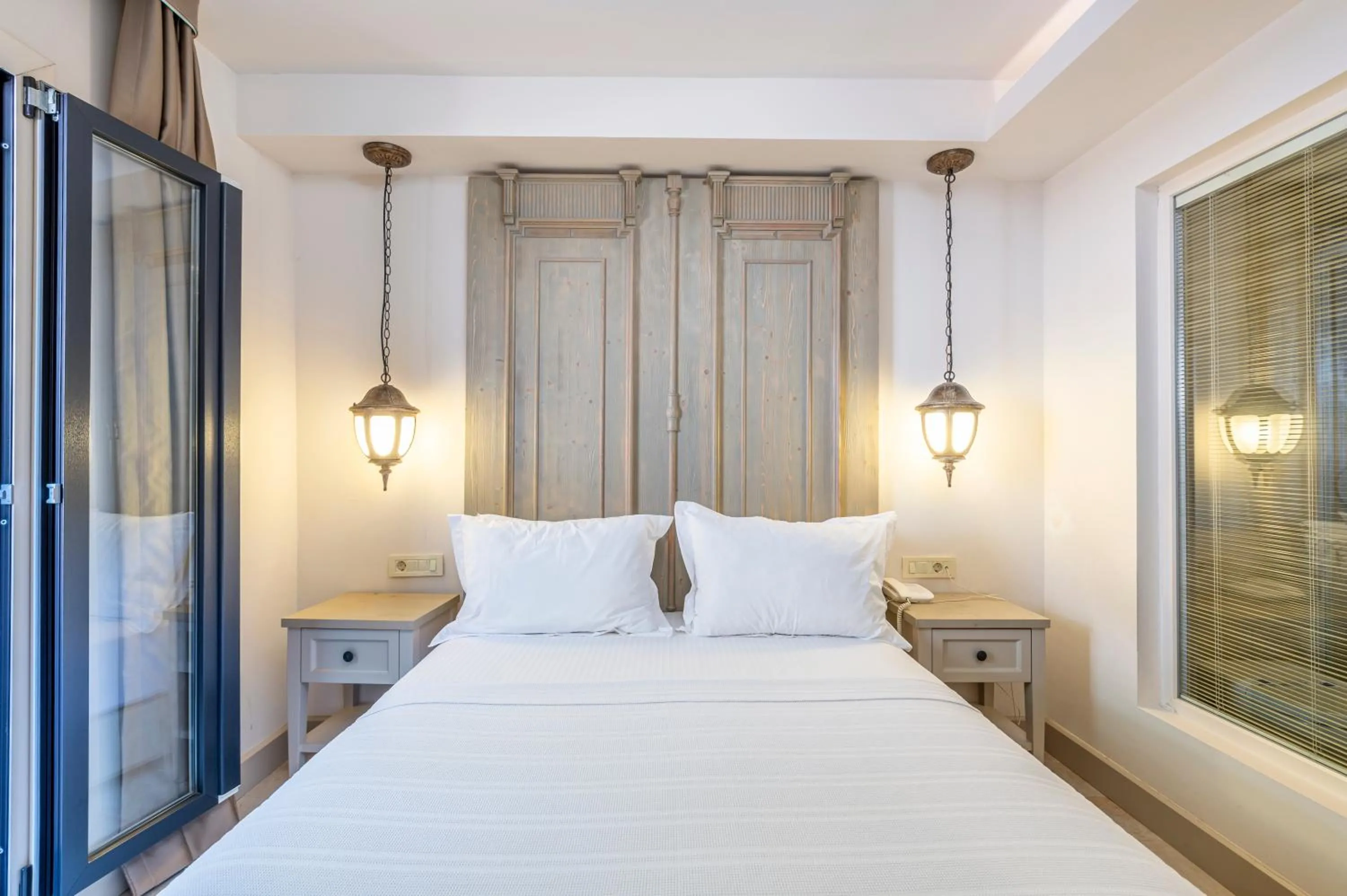 Bed in Elista Hotel & Spa