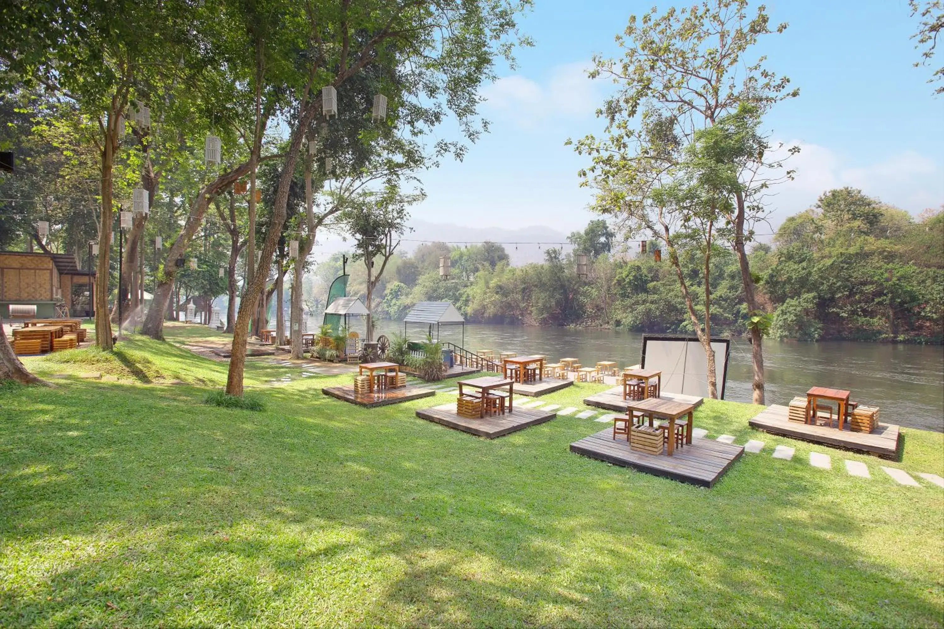 Restaurant/places to eat in Mida Resort Kanchanaburi - SHA PLUS Restaurant/places to eat in Mida Resort Kanchanaburi - SHA PLUS