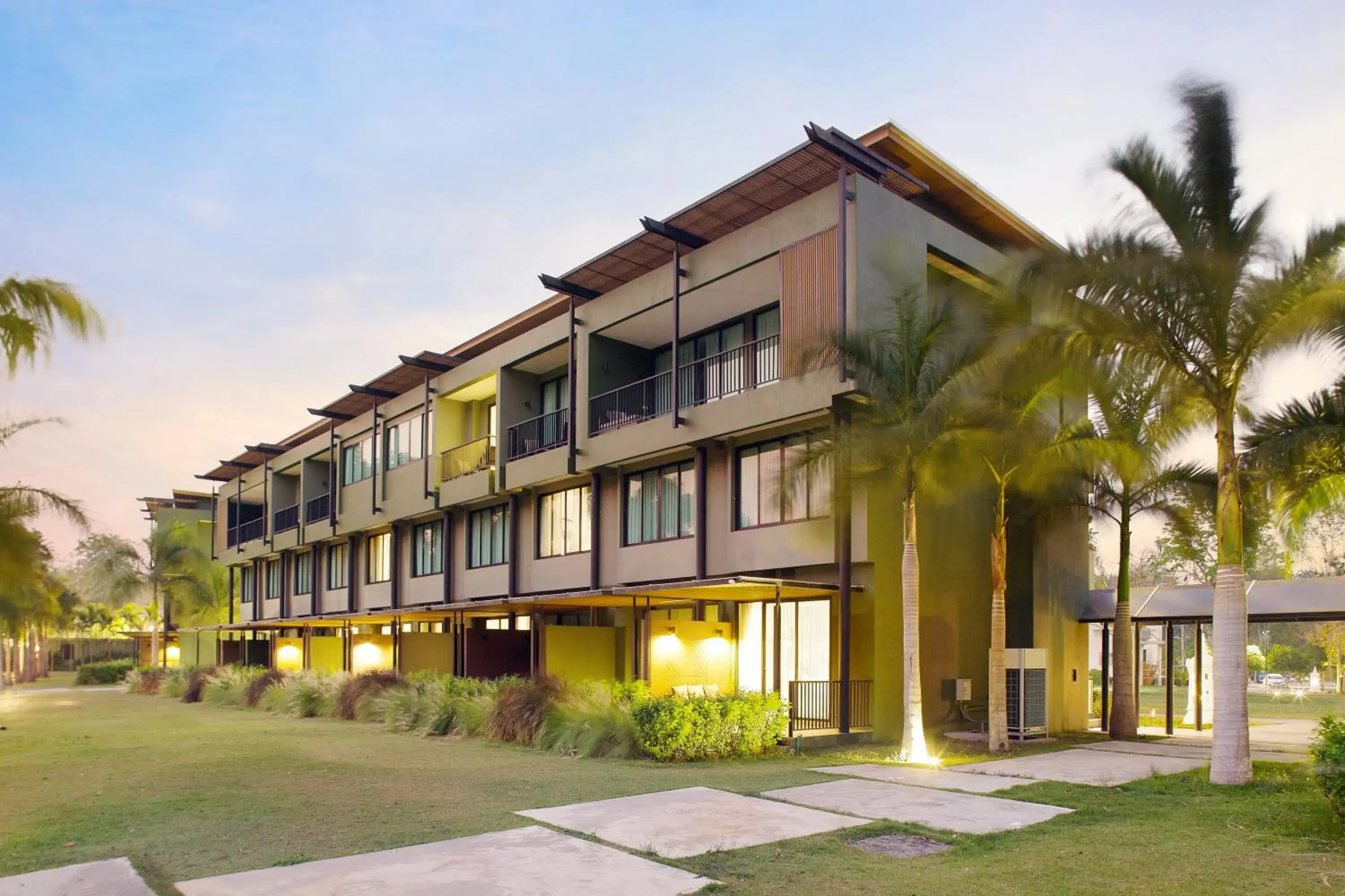 Property building in Mida Resort Kanchanaburi - SHA PLUS Property building in Mida Resort Kanchanaburi - SHA PLUS