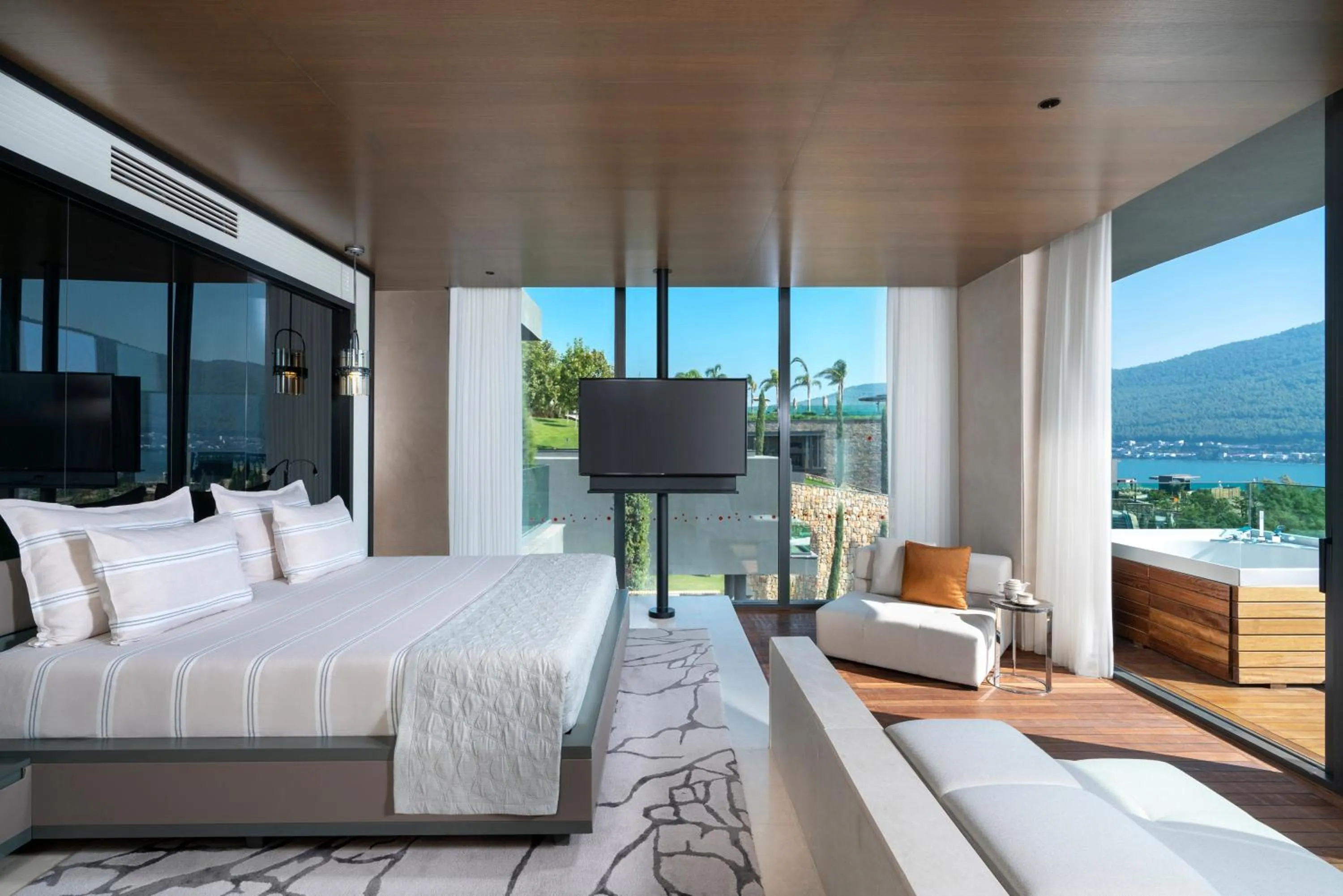 Bed in Lujo Hotel Bodrum