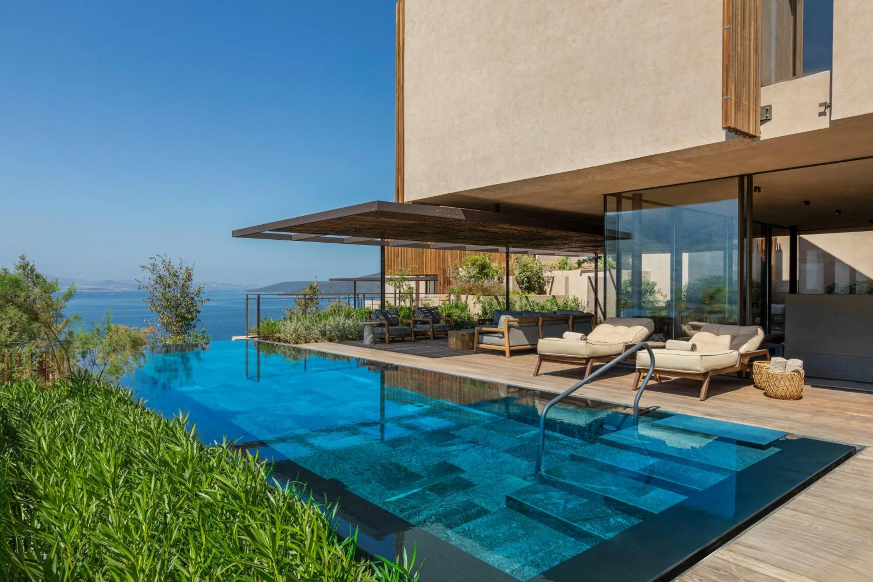 Swimming pool in Lujo Hotel Bodrum