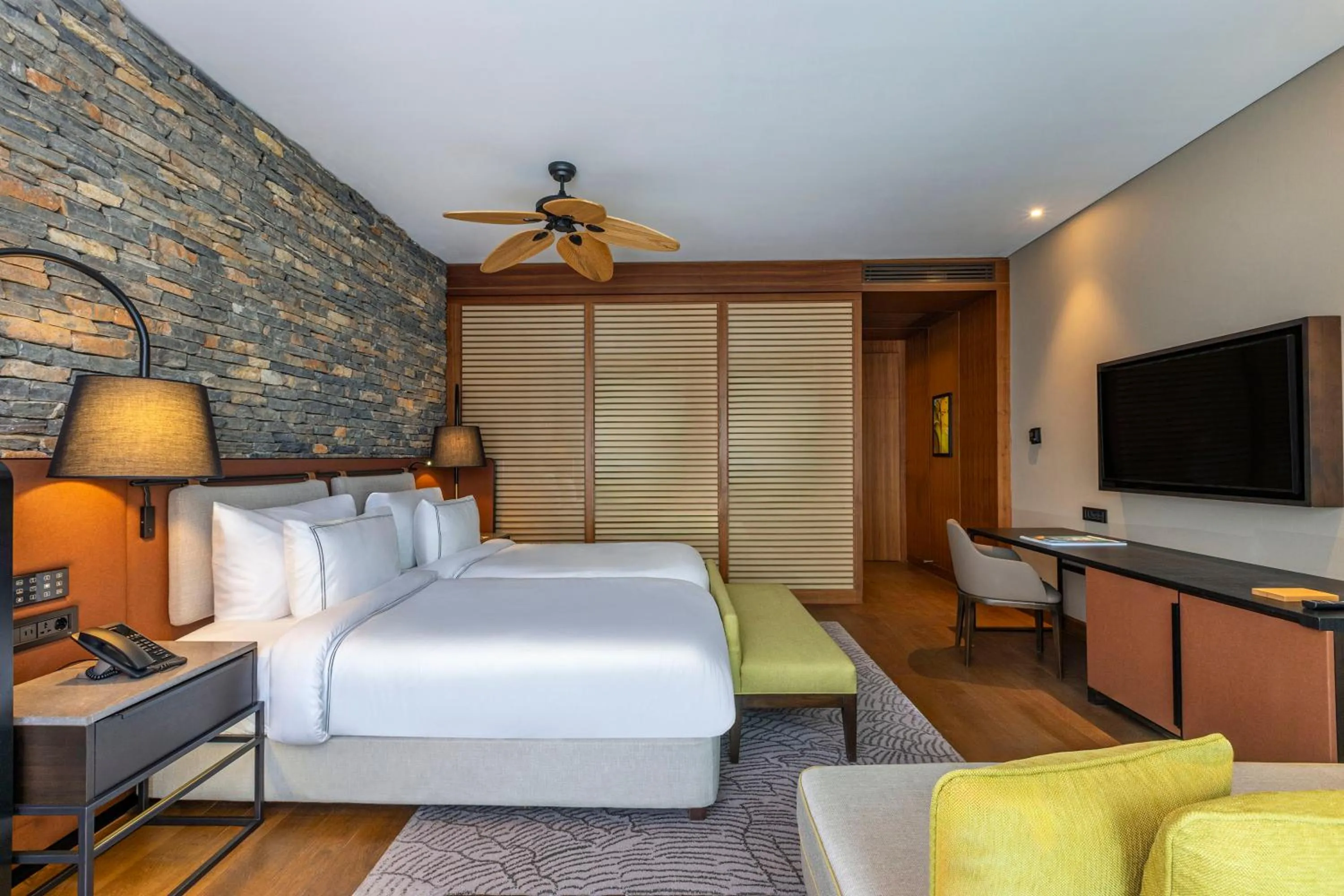 TV and multimedia, Bed in Lujo Hotel Bodrum