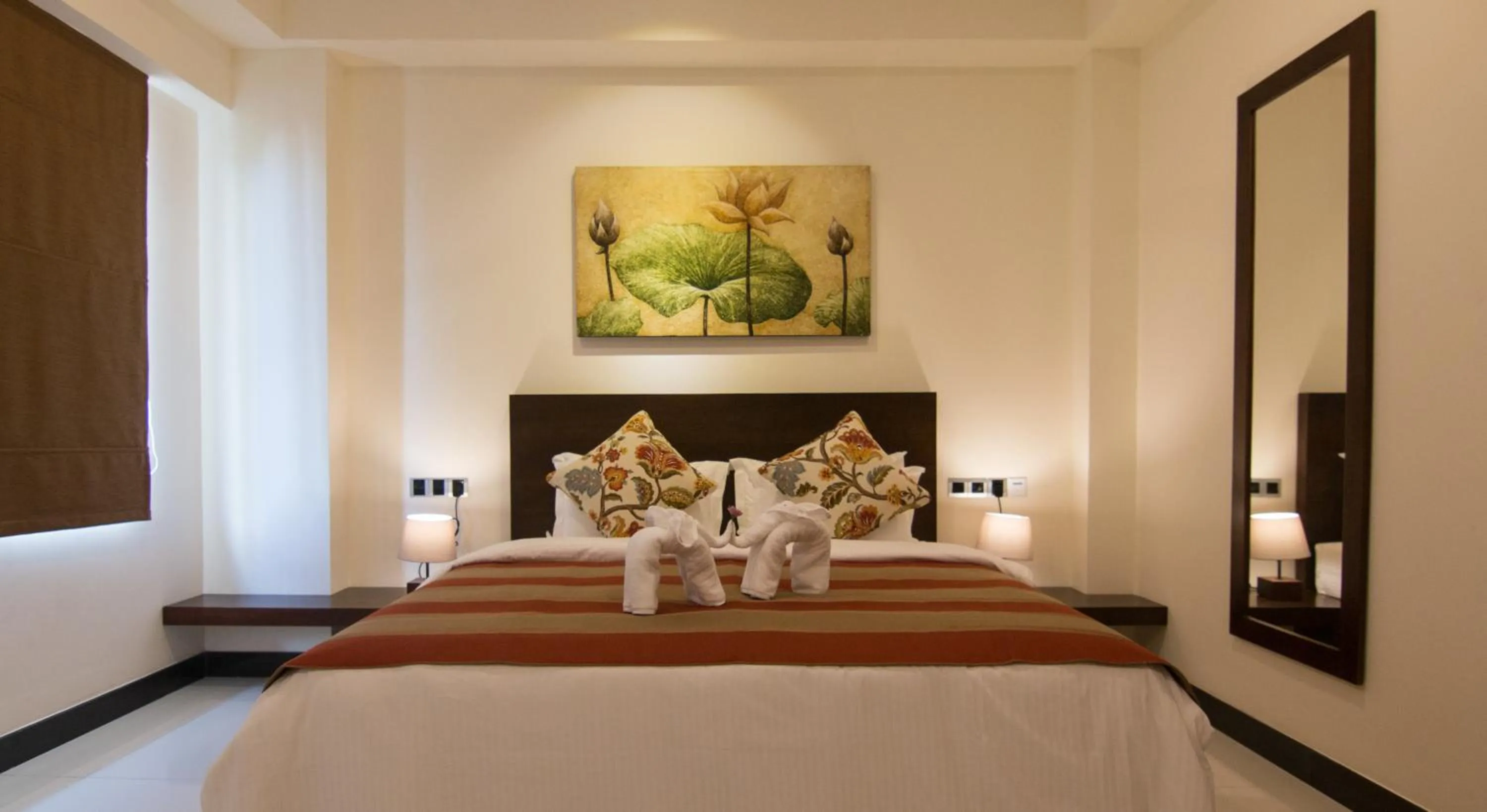 Photo of the whole room, Bed in Rococo Residence