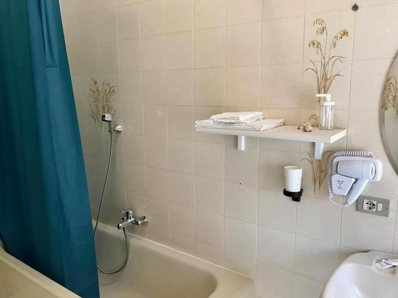 Bathroom in AmoRosita