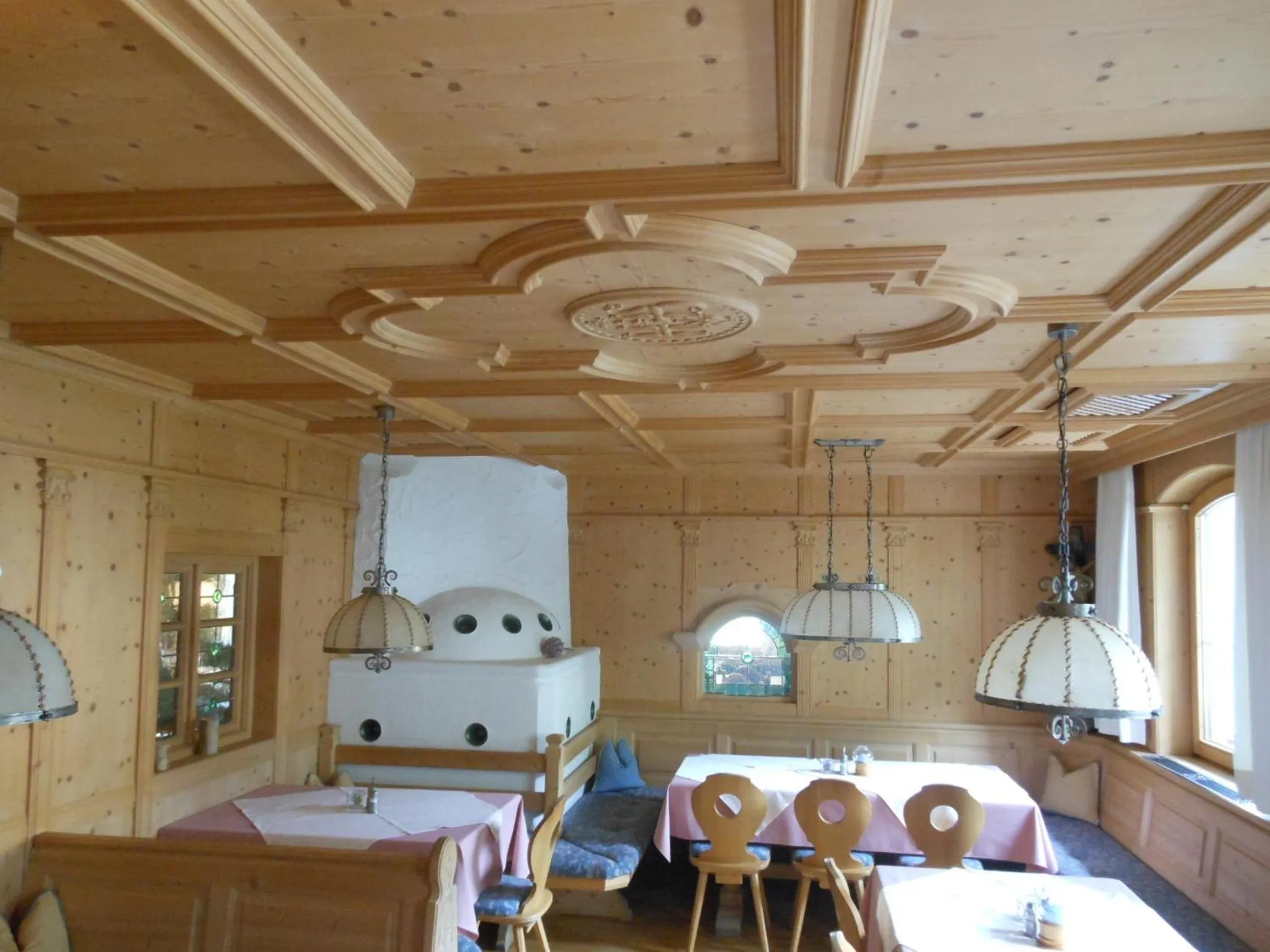 Restaurant/places to eat in Hotel Landle