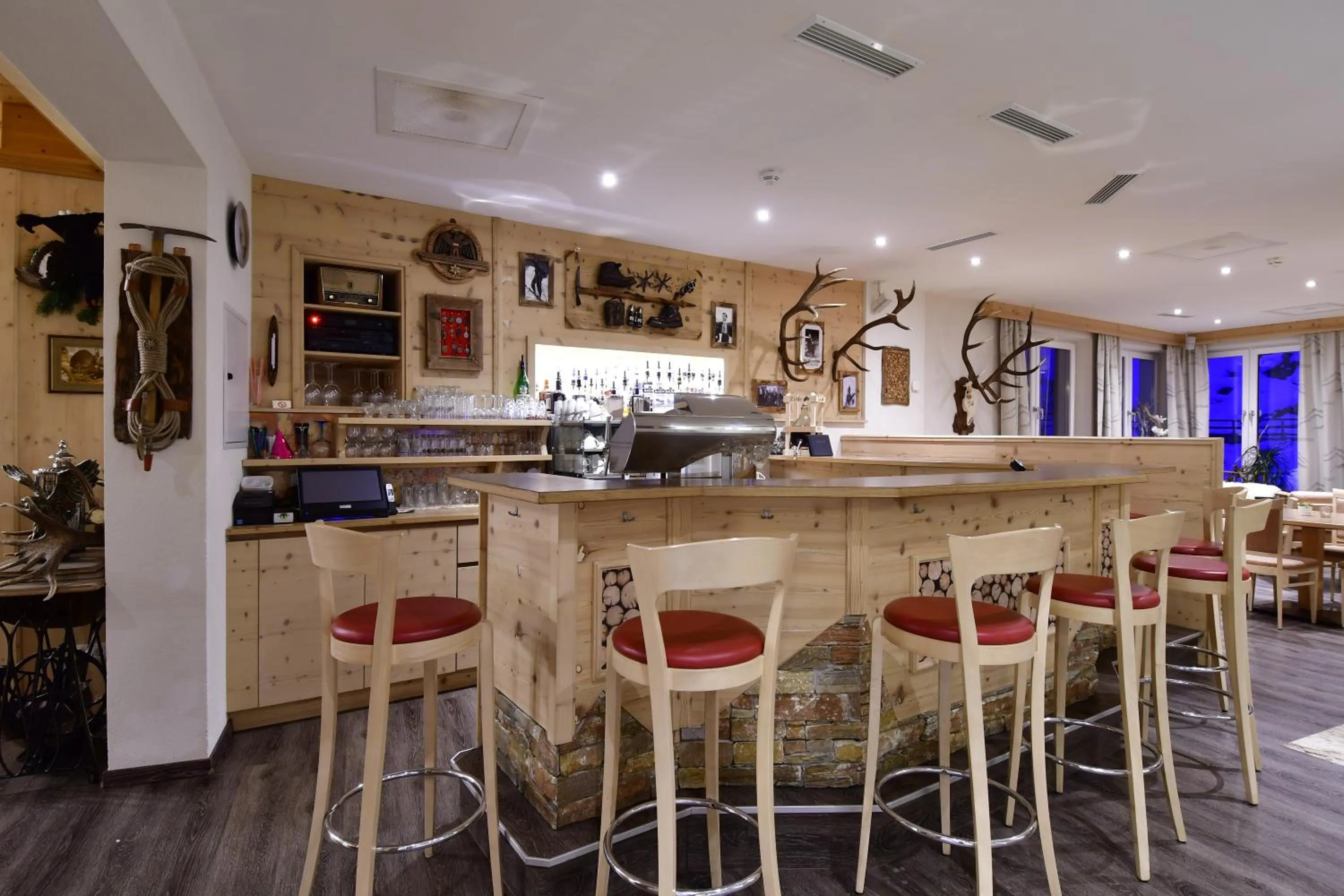 Lounge or bar in Hotel Höllroah