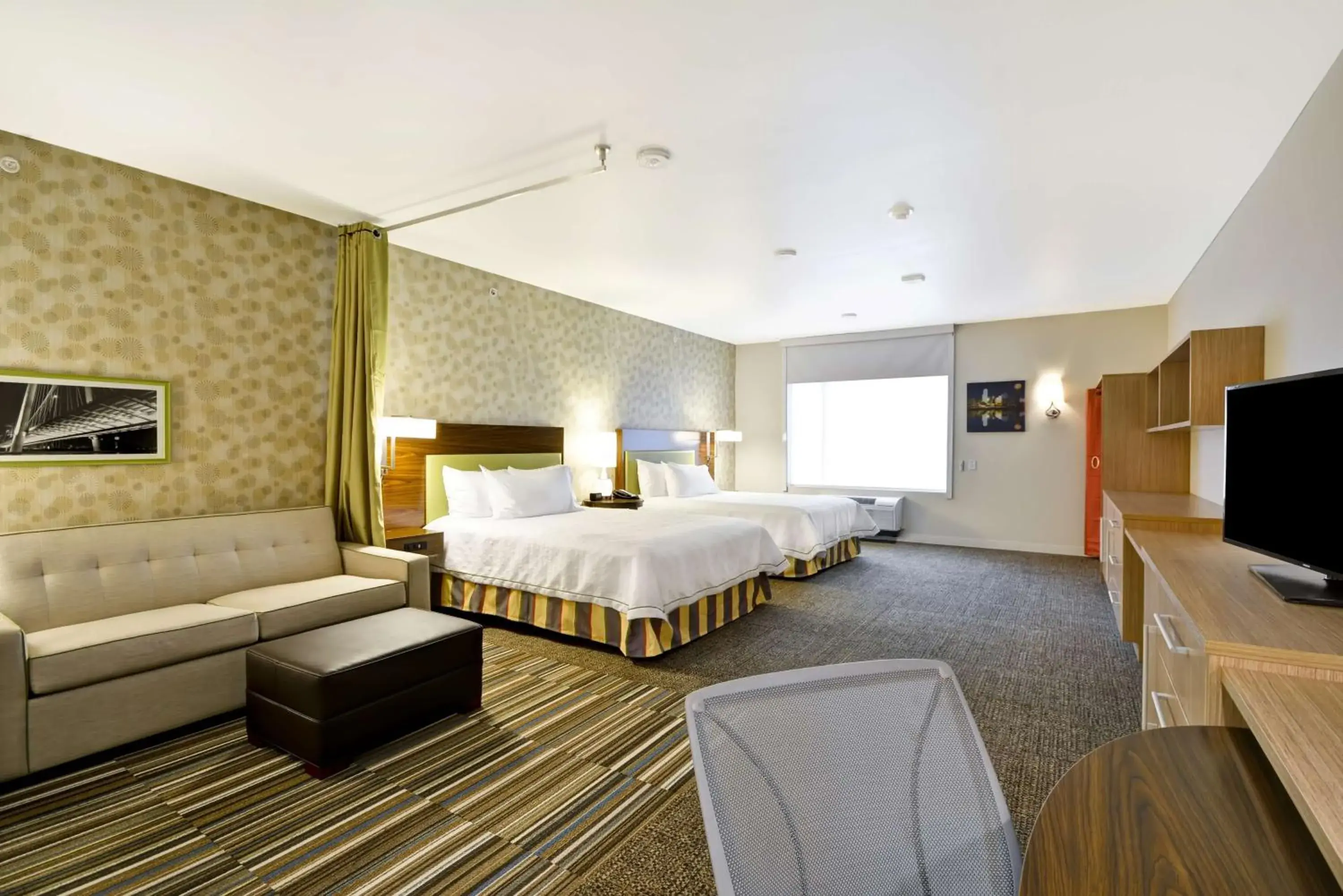 Bedroom, Bed in Home2 Suites by Hilton Dallas Downtown at Baylor Scott & White Bedroom, Bed in Home2 Suites by Hilton Dallas Downtown at Baylor Scott & White