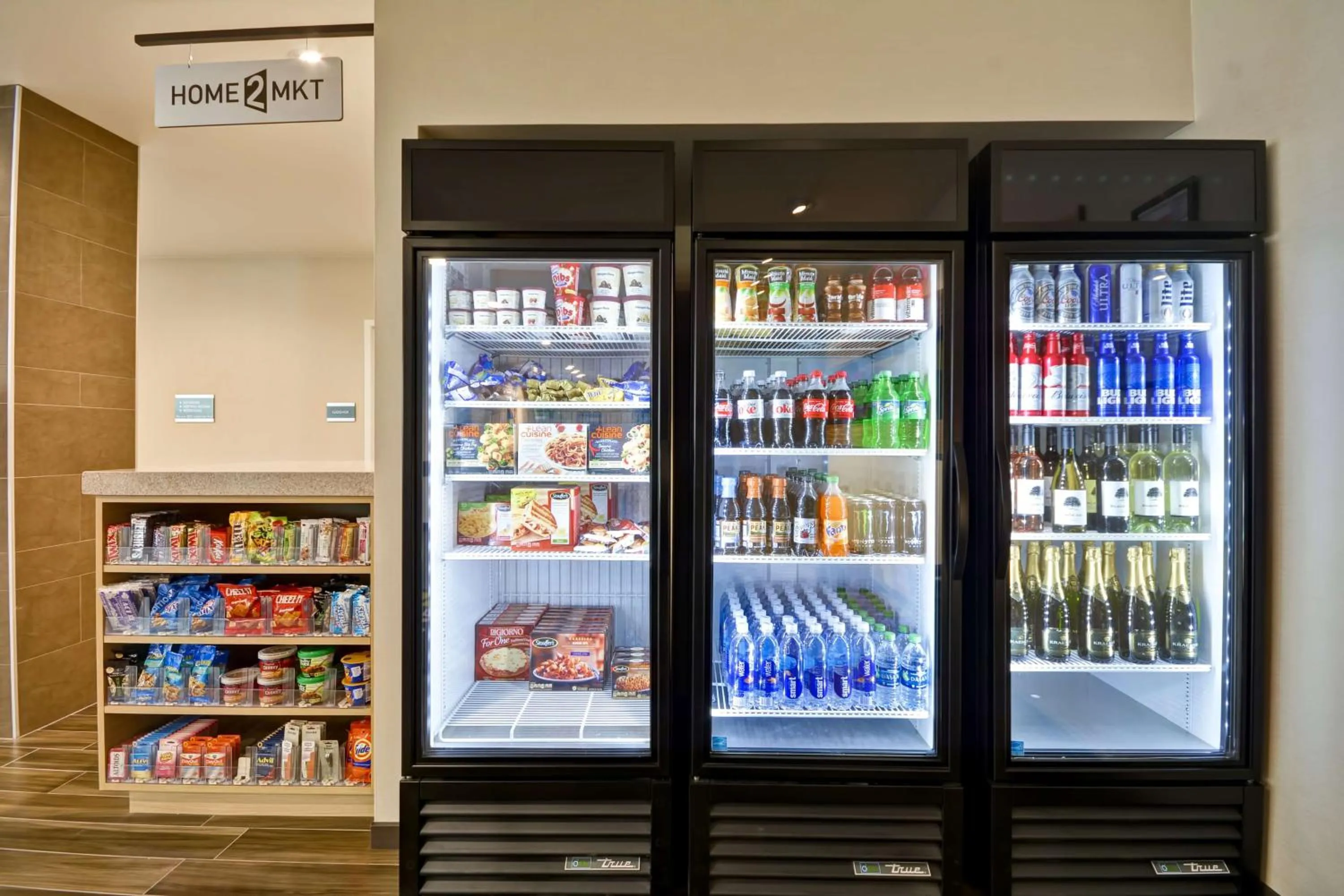 Restaurant/places to eat in Home2 Suites by Hilton Dallas Downtown at Baylor Scott & White