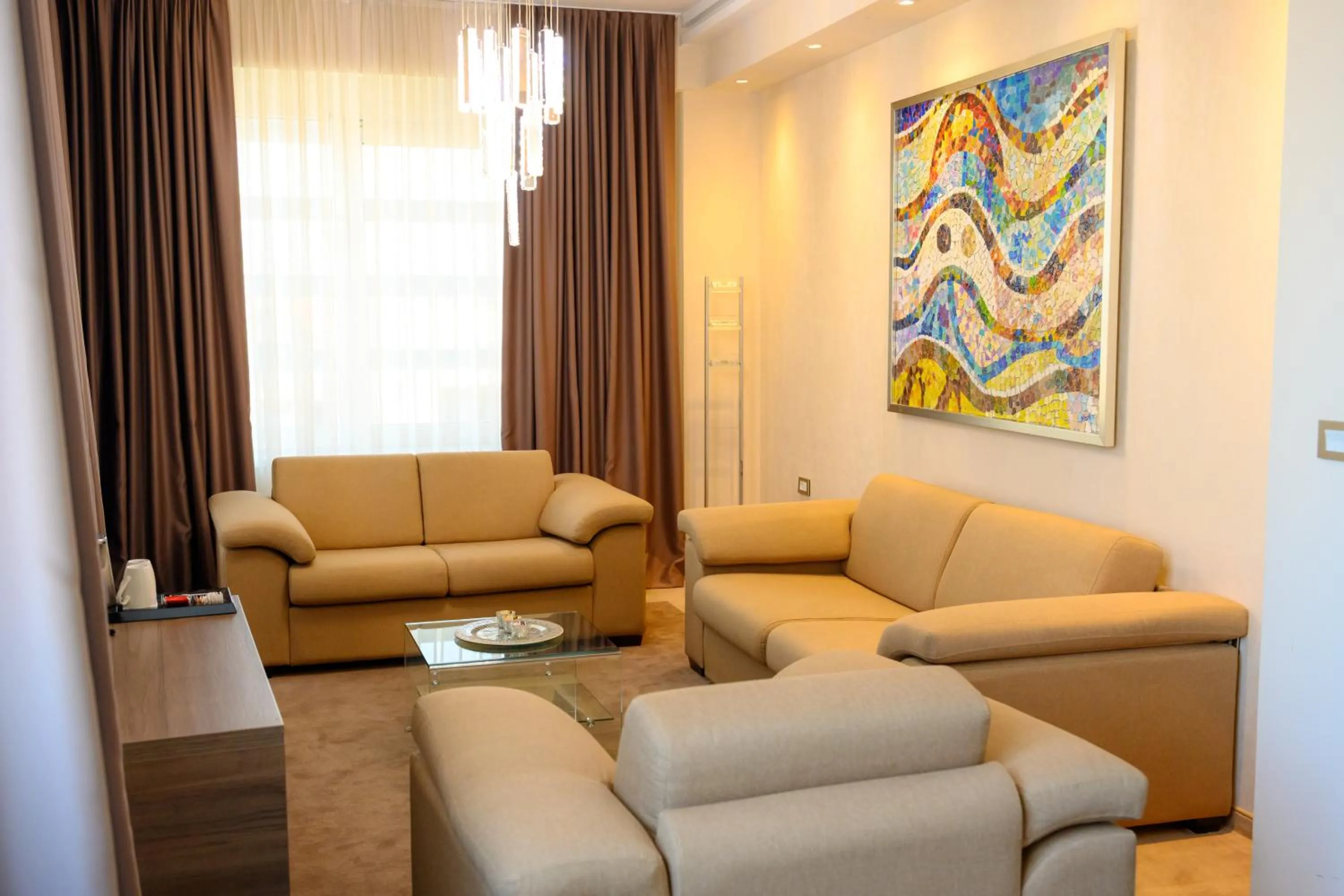 Hotel Tami Residence