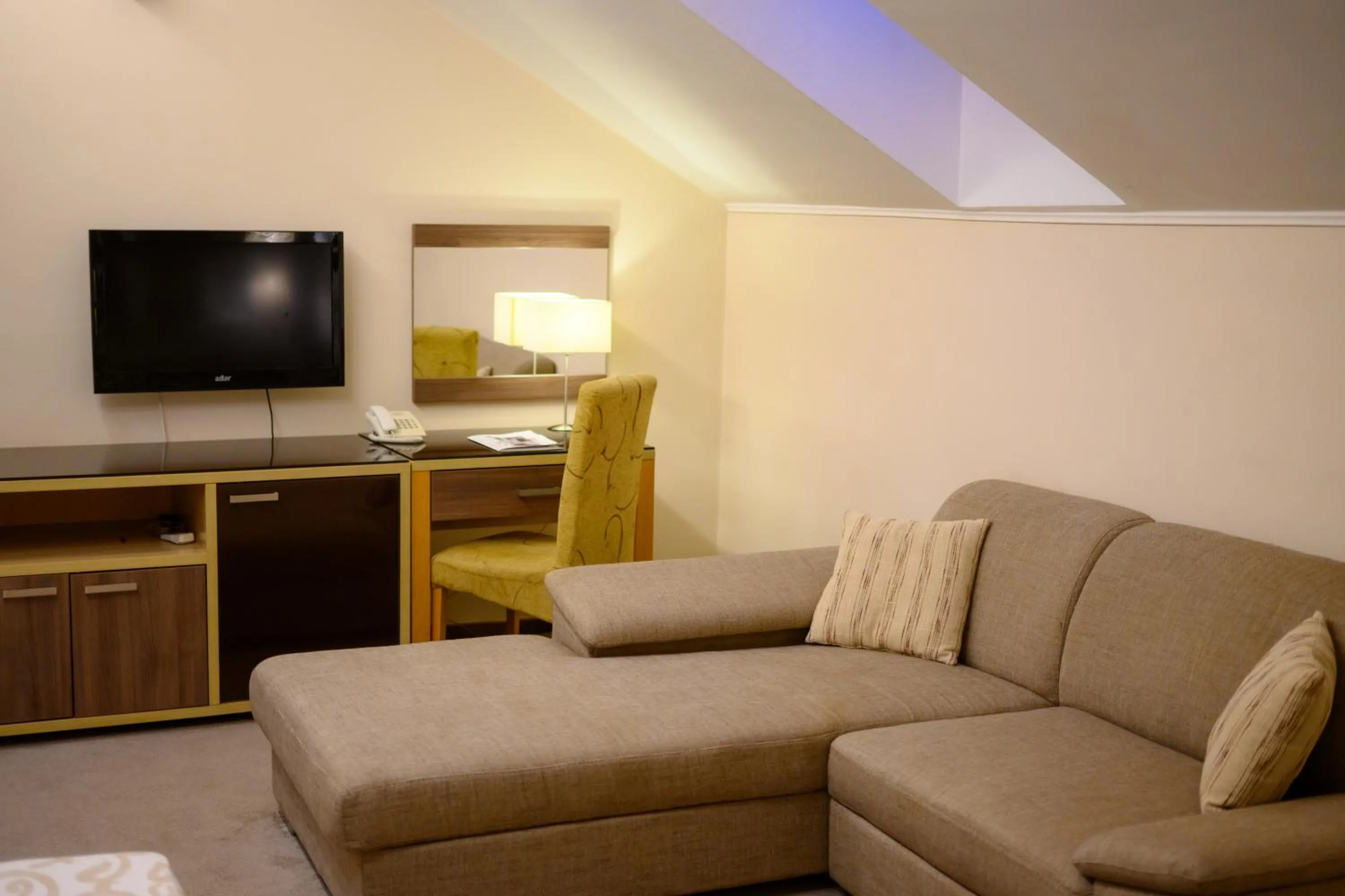 Hotel Tami Residence