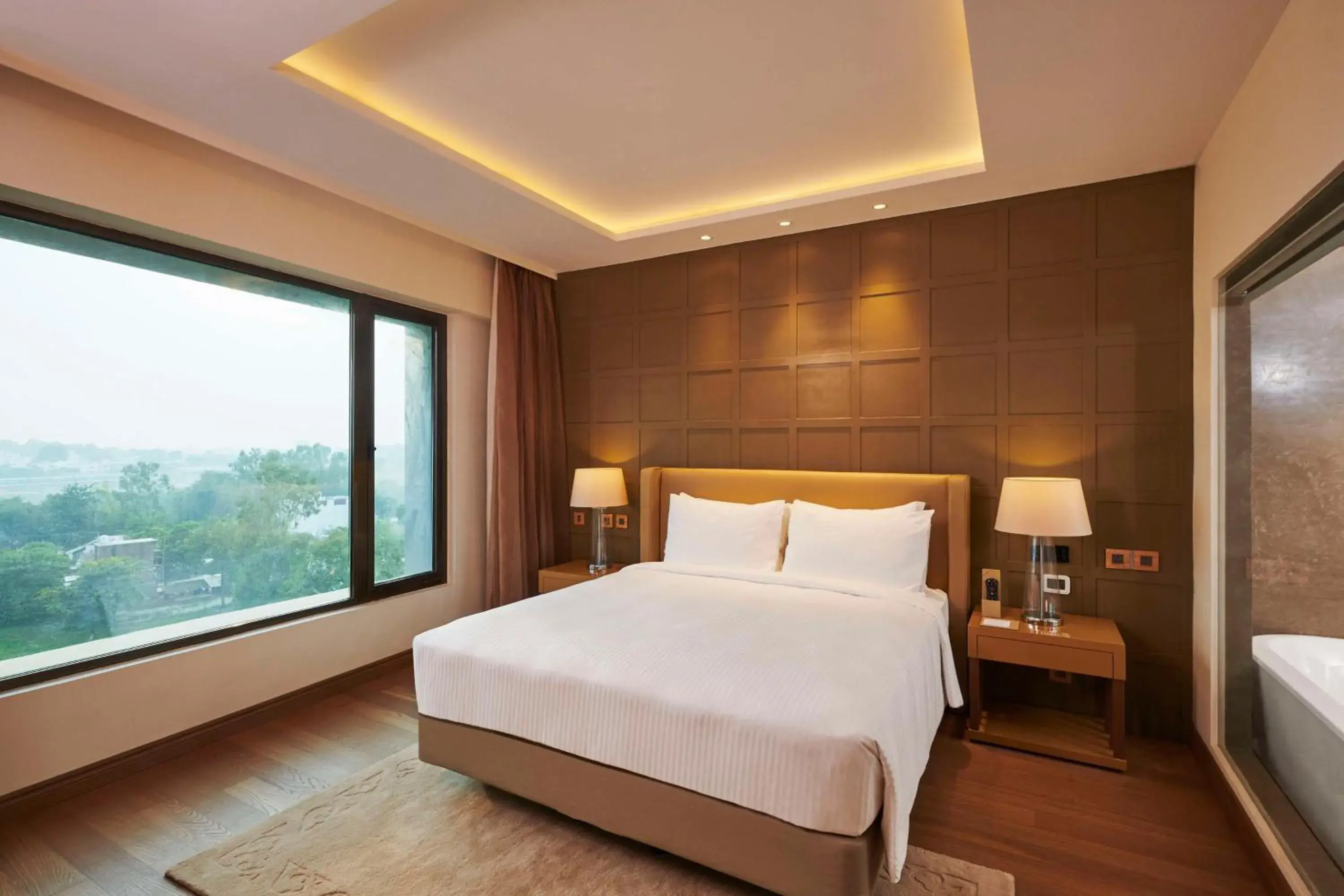 One-Bedroom Executive King Suite in Hilton Garden Inn Lucknow One-Bedroom Executive King Suite in Hilton Garden Inn Lucknow