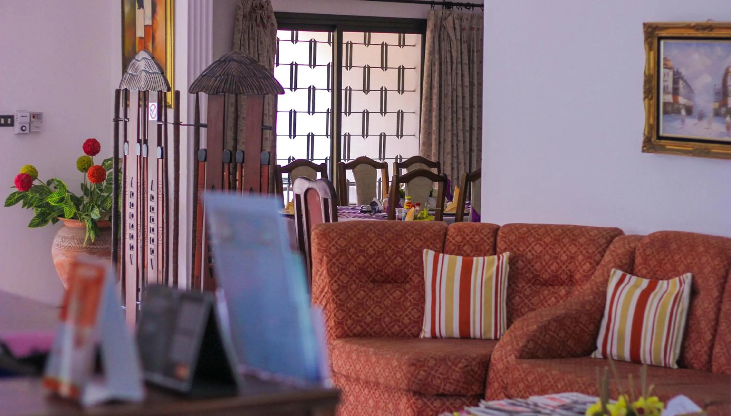 Living room in Lavender Lodge Hotel