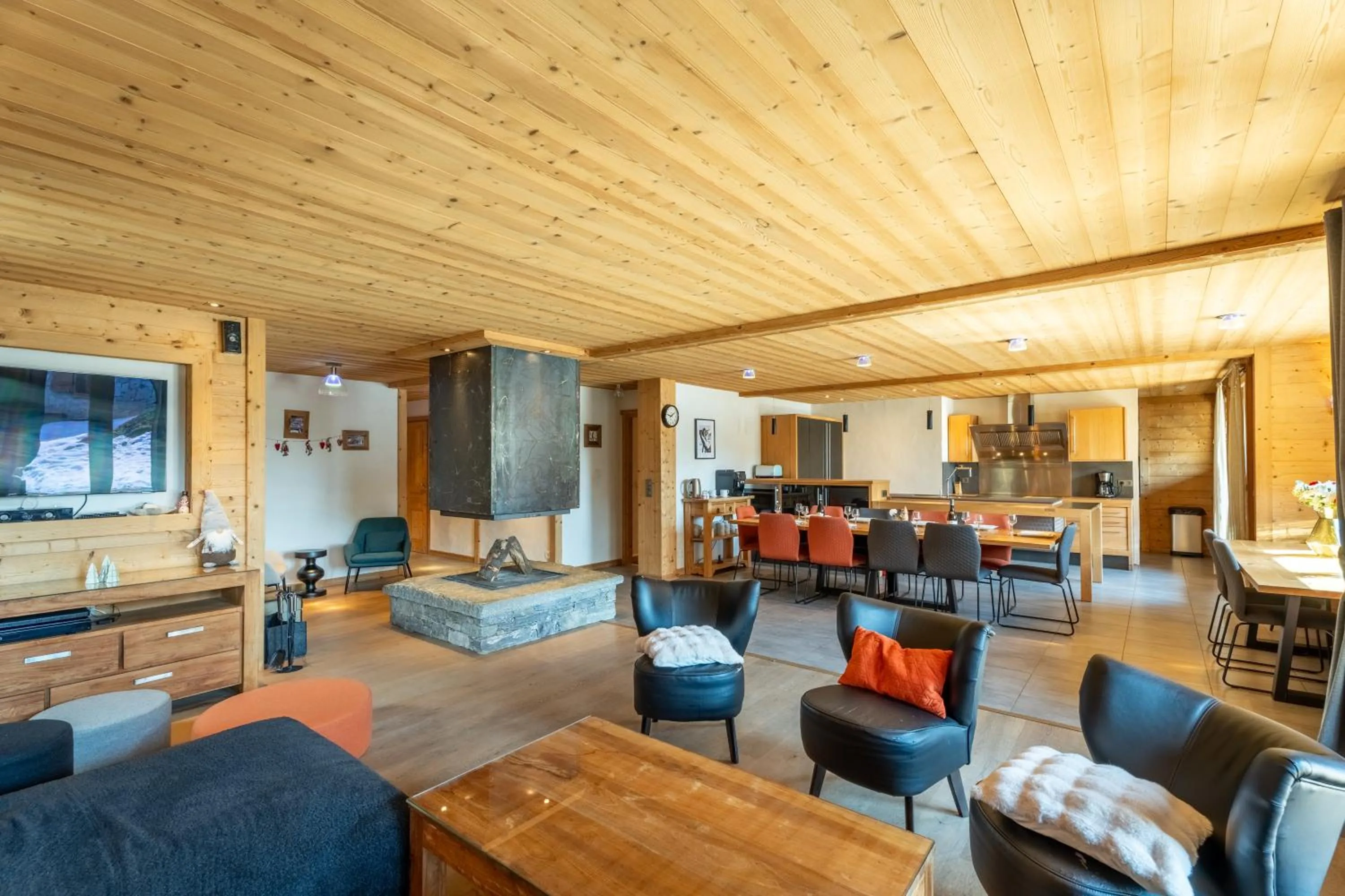 Chalet Virolet Jacuzzi Hammam Cheminée 15 personnes max