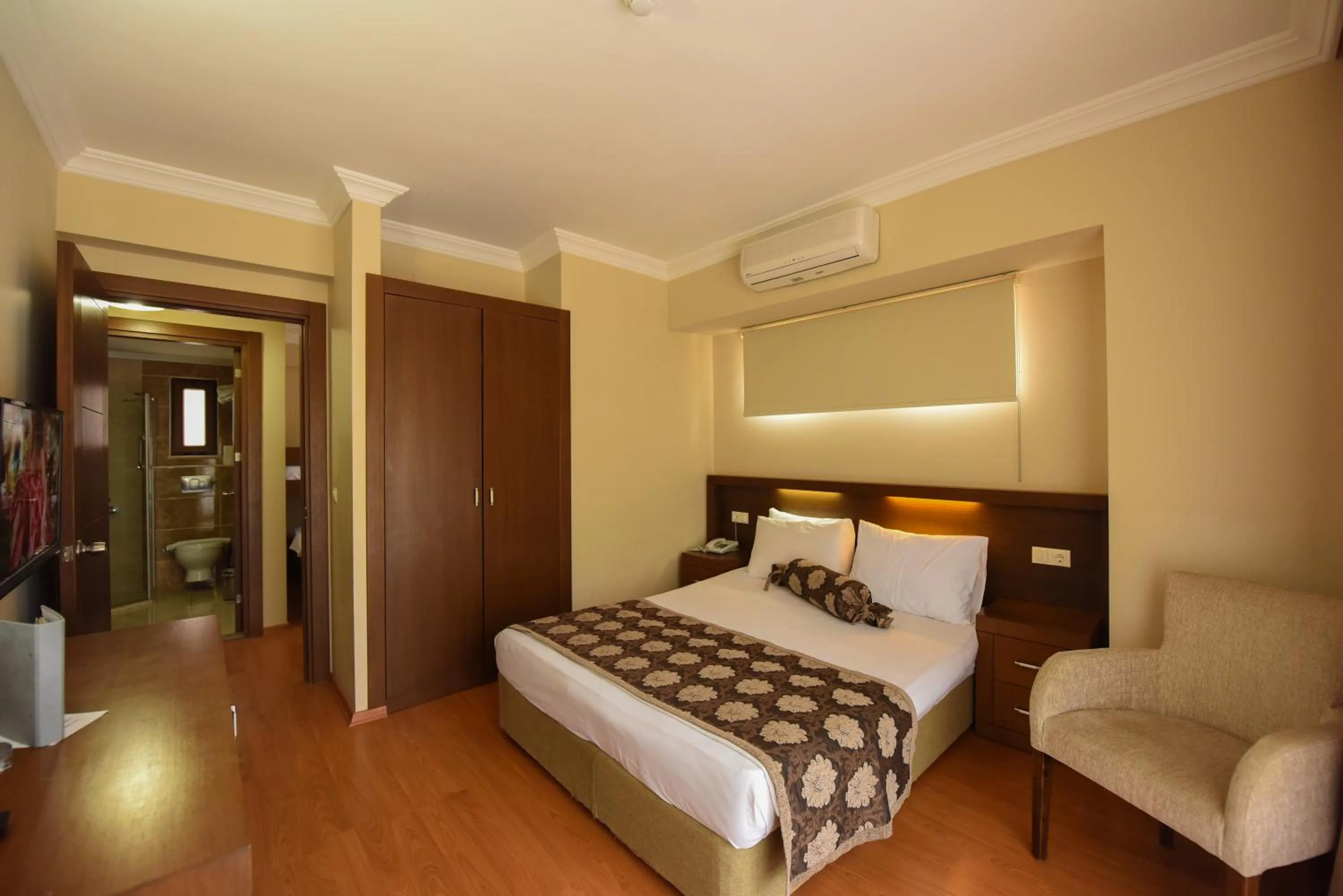 Bed in Pine Valley Hotel Oludeniz