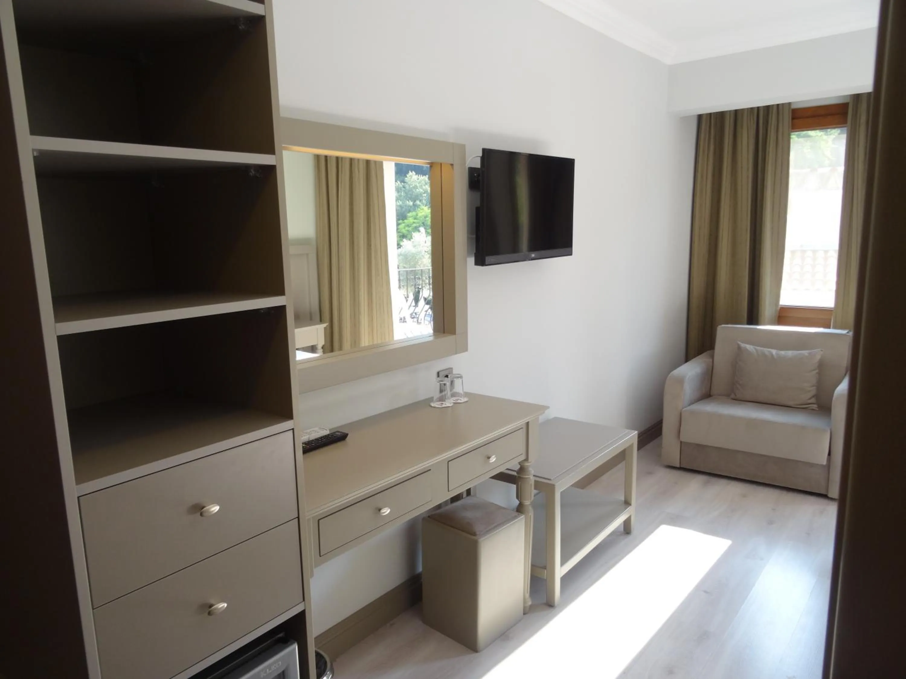 Decorative detail in Pine Valley Hotel Oludeniz