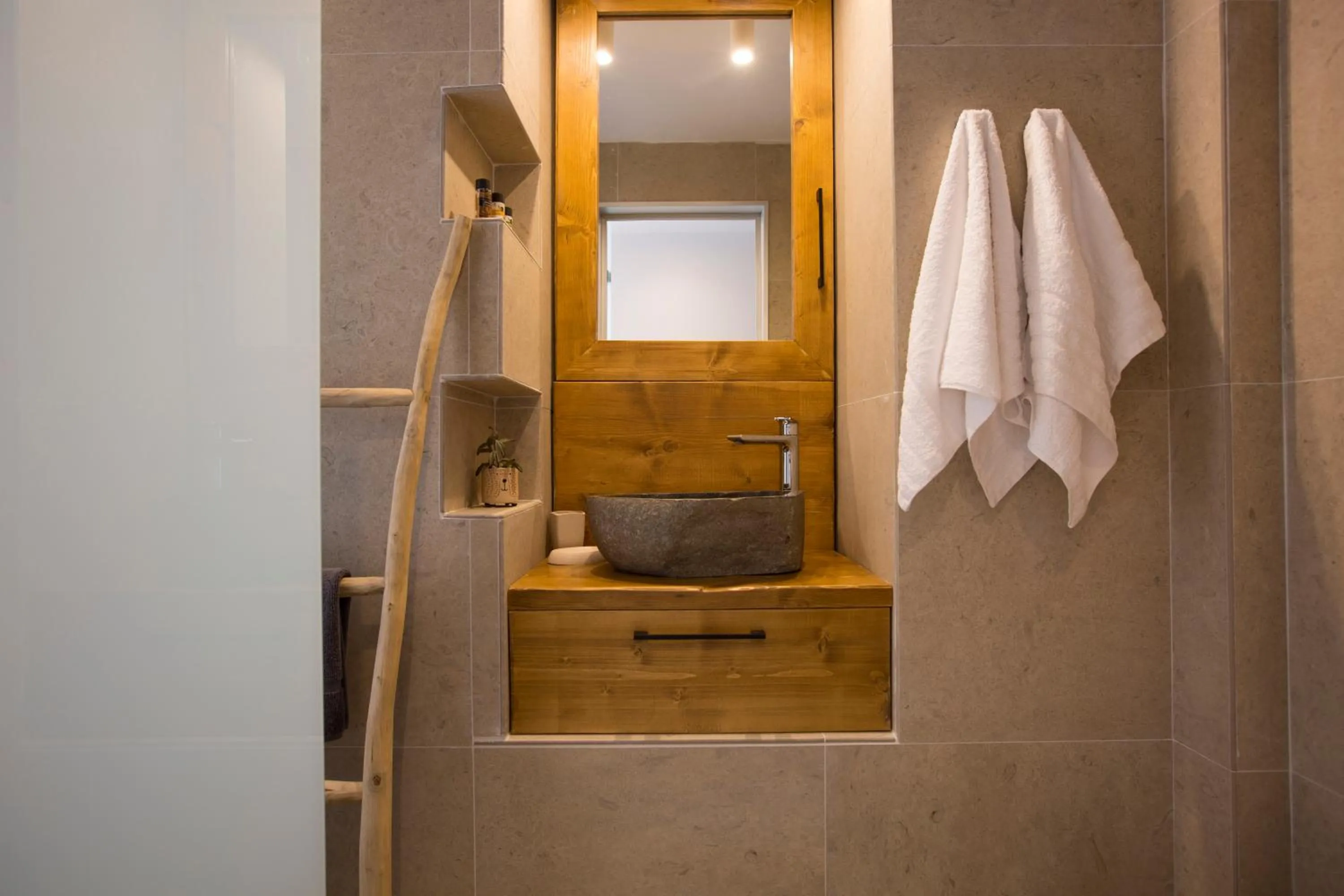 Shower in Muses of art Villas