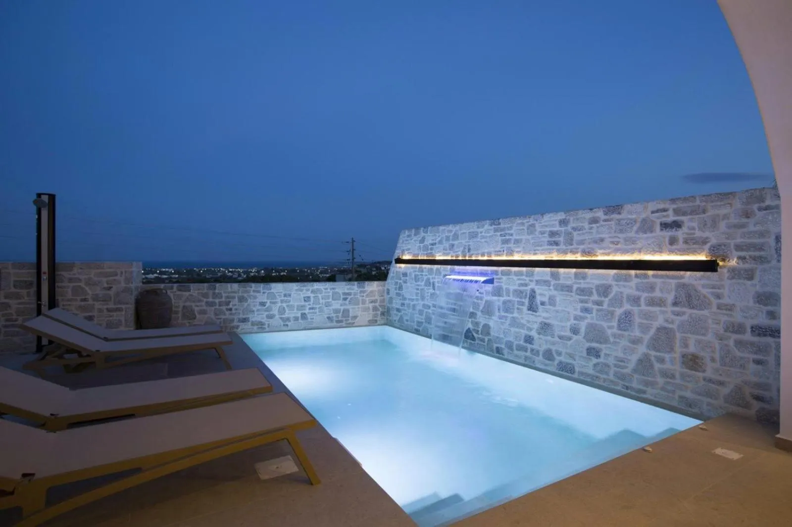 Night in Muses of art Villas