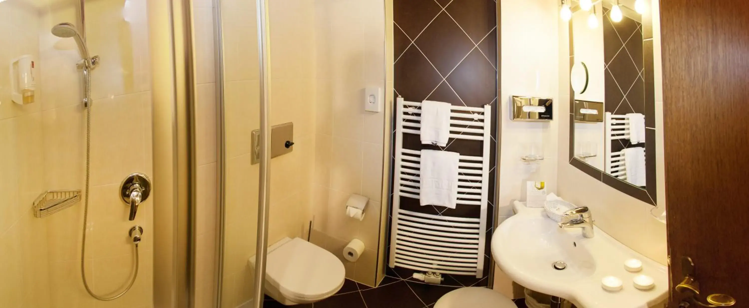 Standard Double Room in Hotel Elisabeth Standard Double Room in Hotel Elisabeth