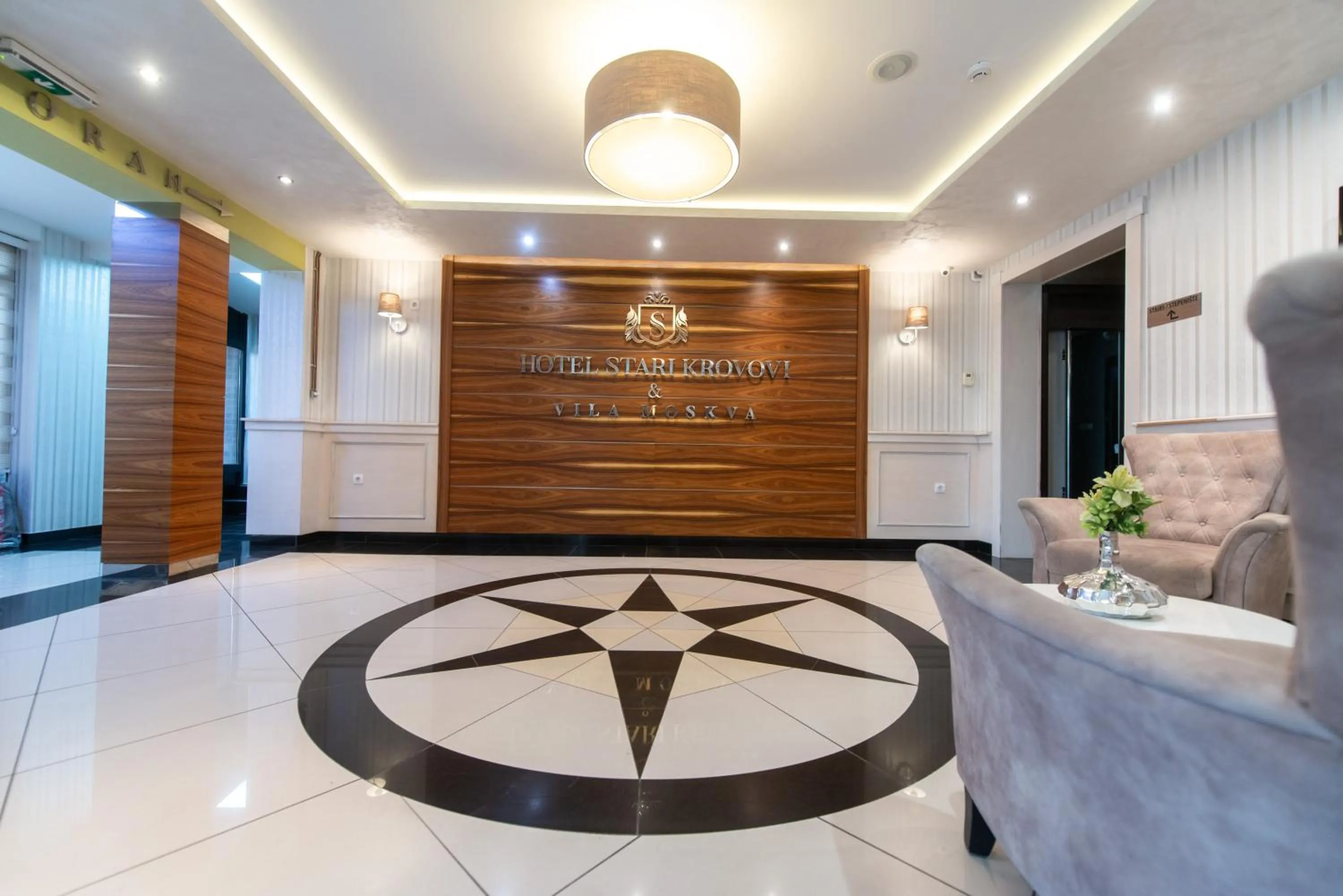 Hotel Stari Krovovi
