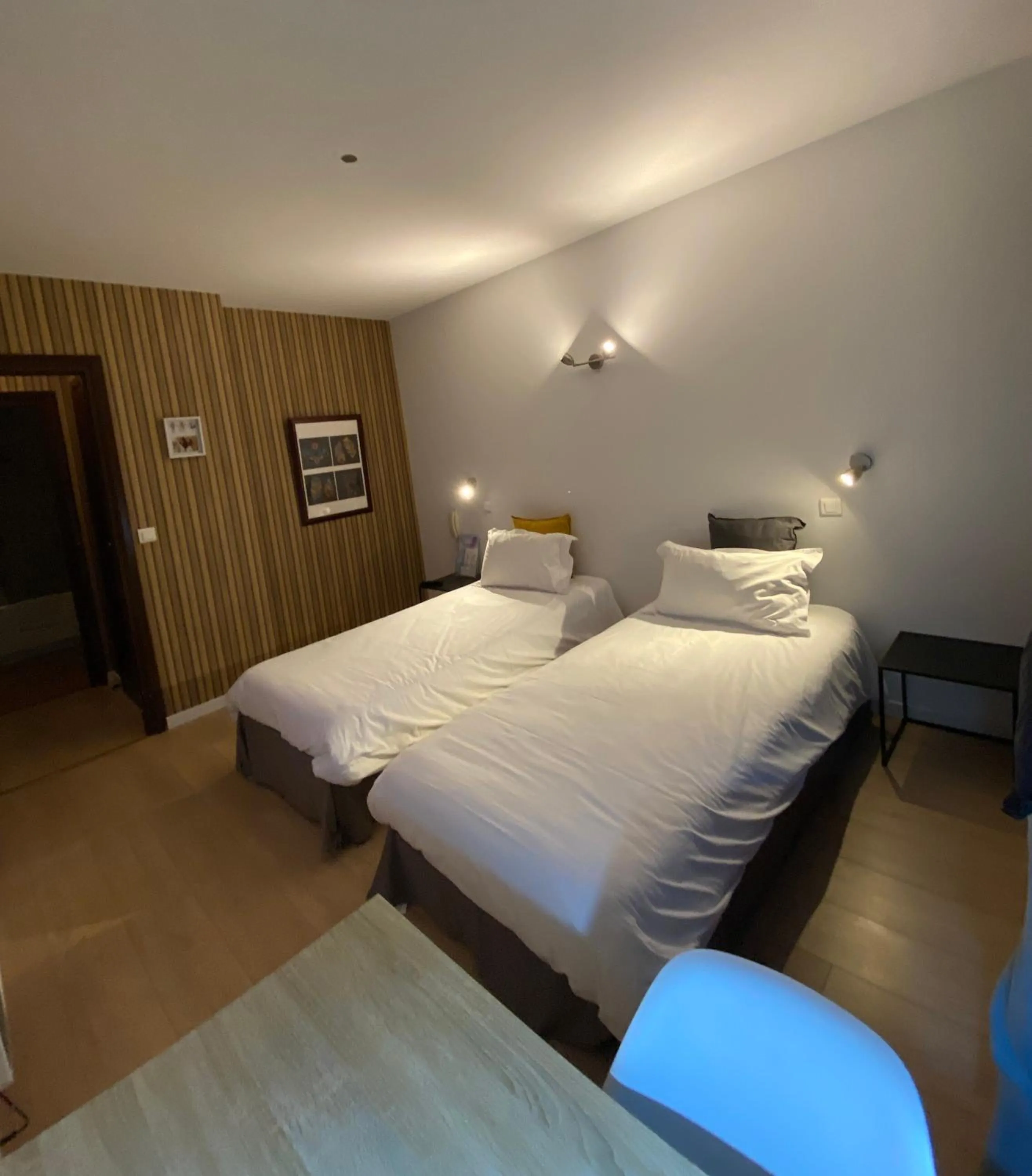 Bed in Savoie Hotel aux portes de Genève