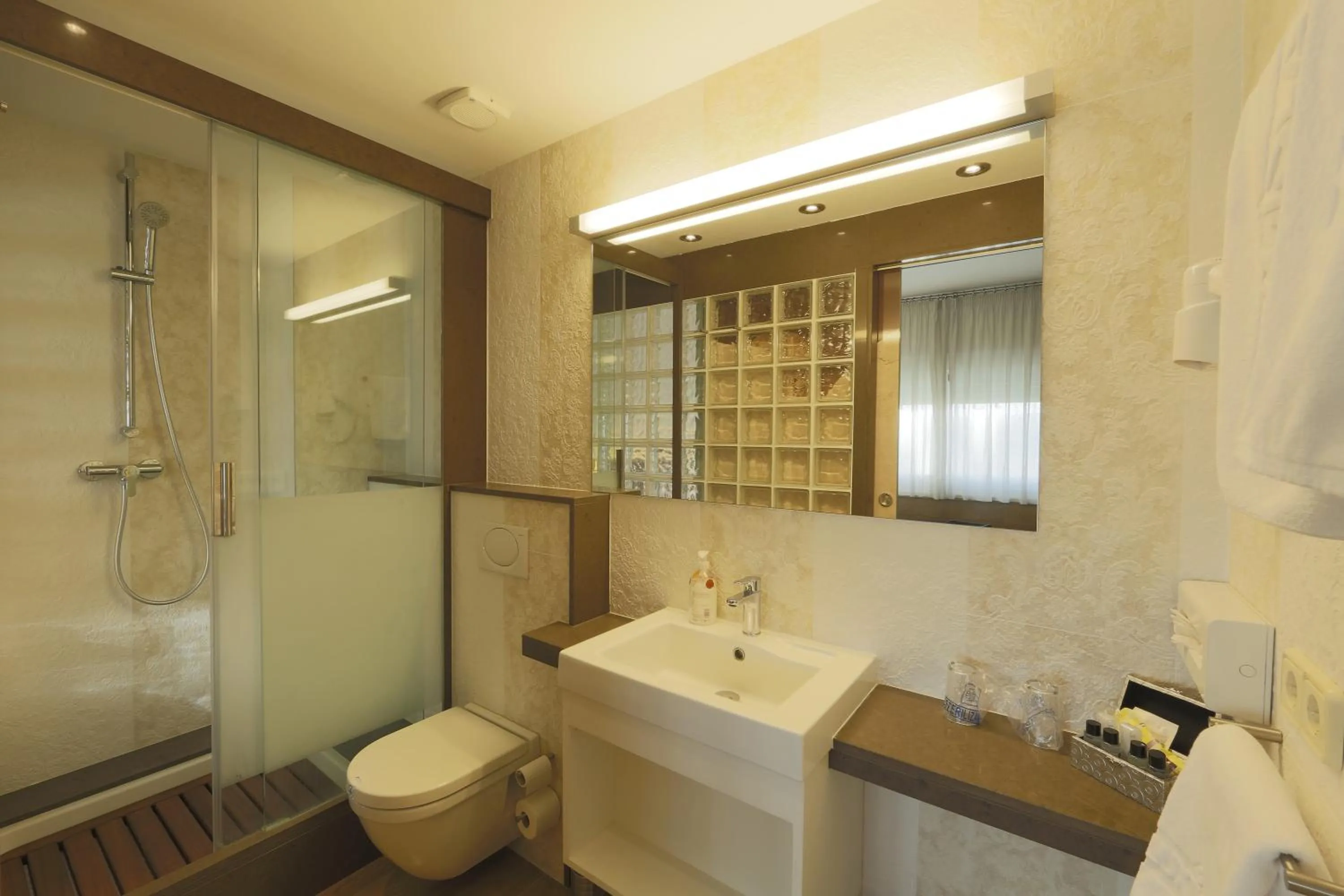 Bathroom in Lux Isla