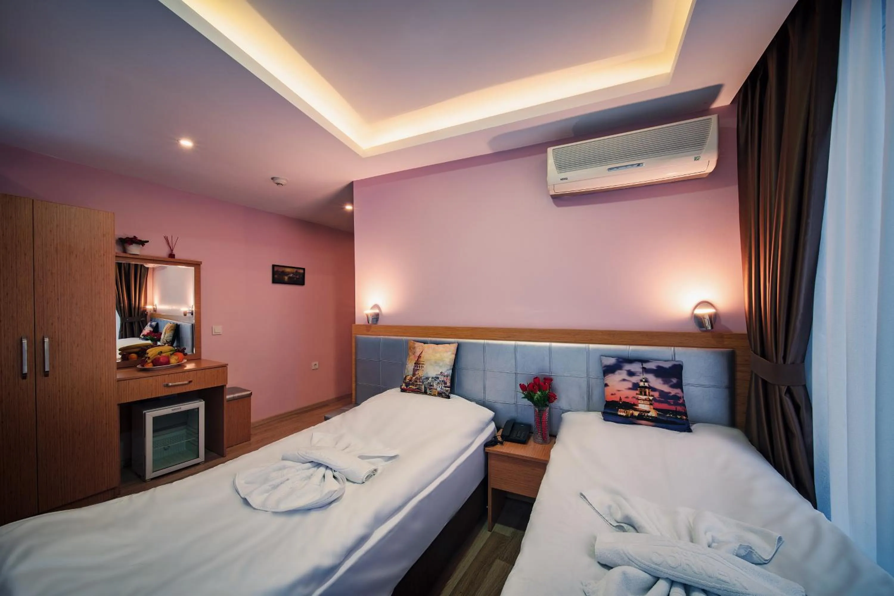 Bed in Gulhane Corner Hotel