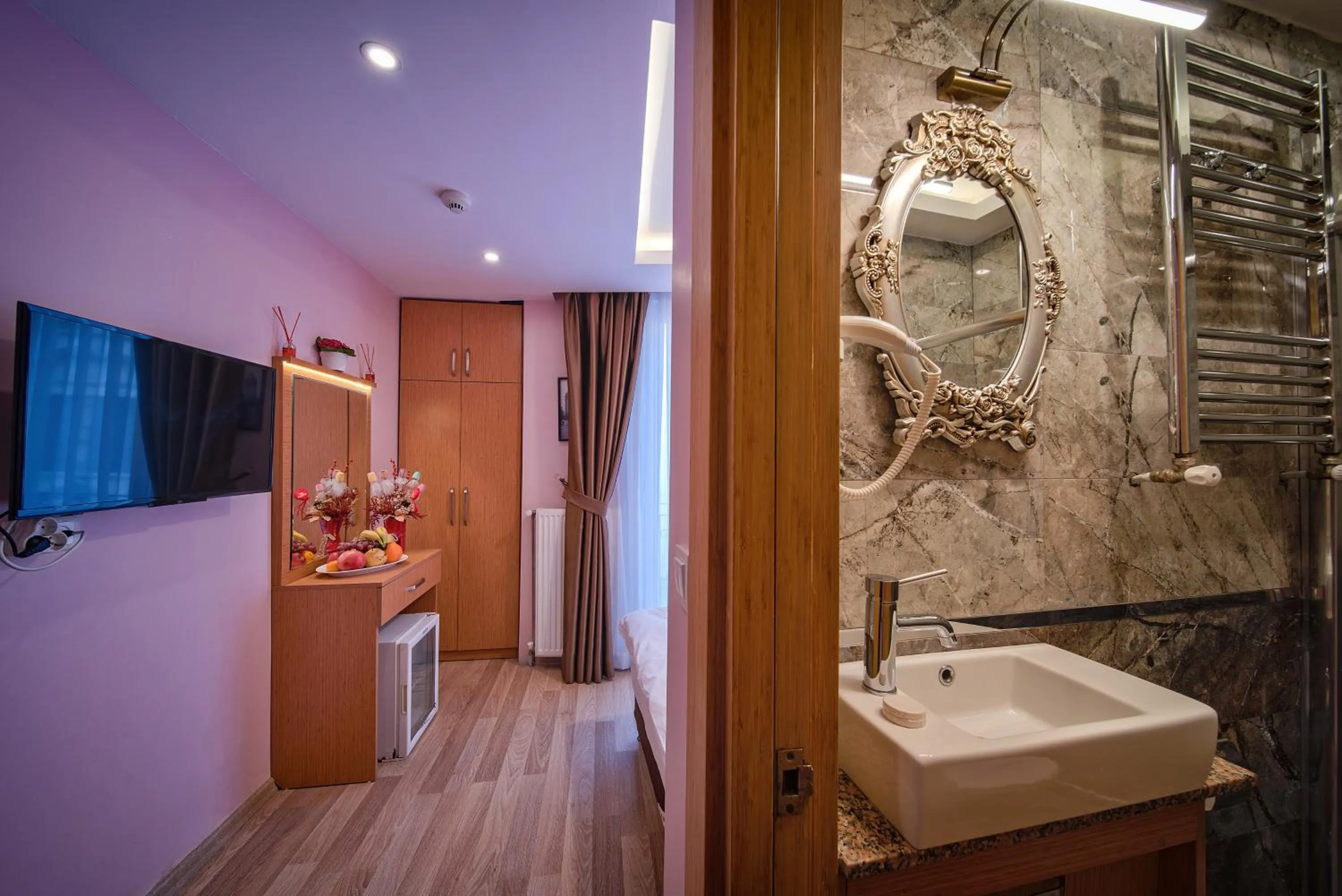 Gulhane Corner Hotel