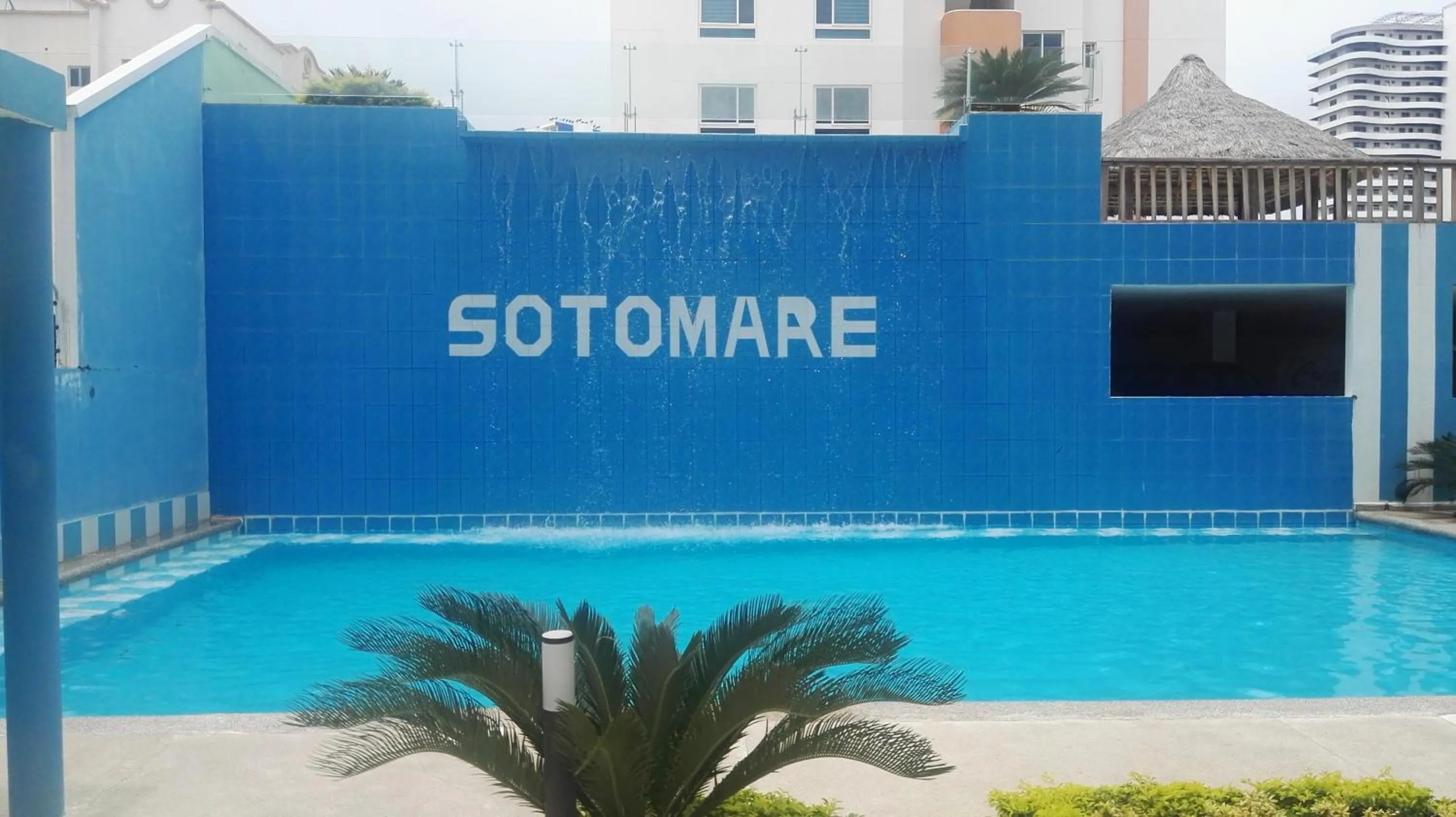 Property logo or sign in Departamento amoblado Tonsupa