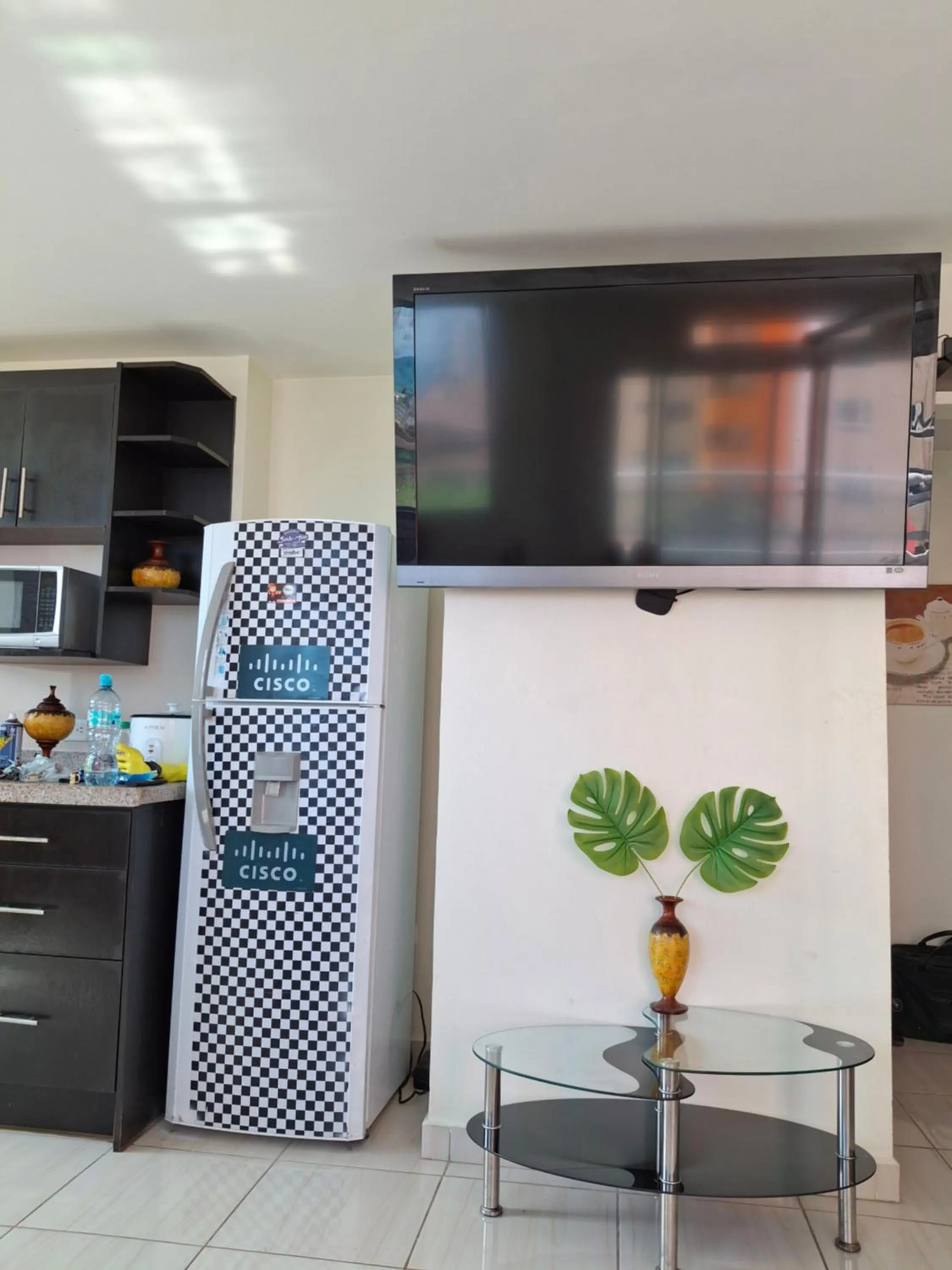 TV and multimedia in Departamento amoblado Tonsupa