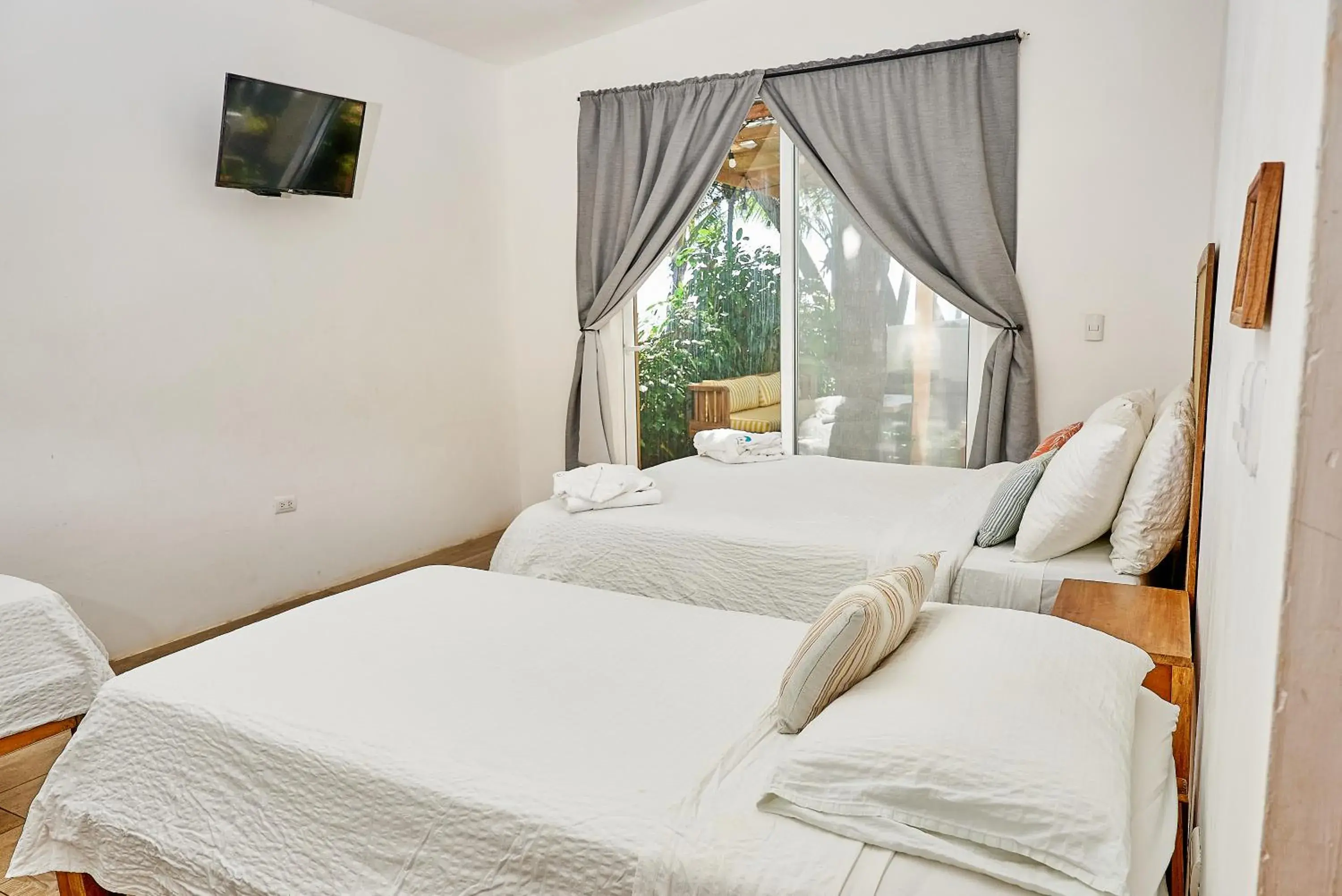 Family Room in Aaki Hotel Family Room in Aaki Hotel