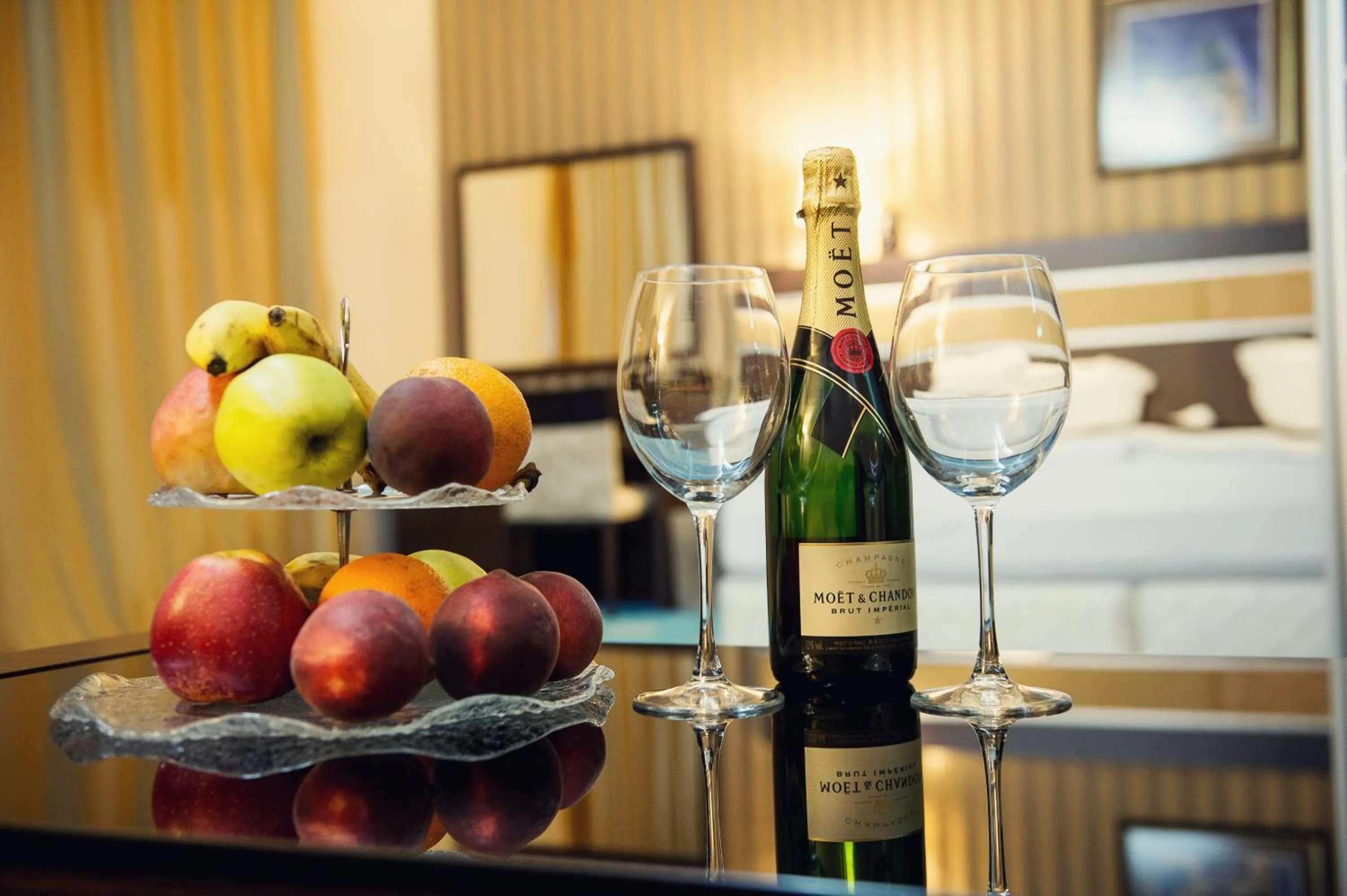 Staff in Grand Hotel Hebar