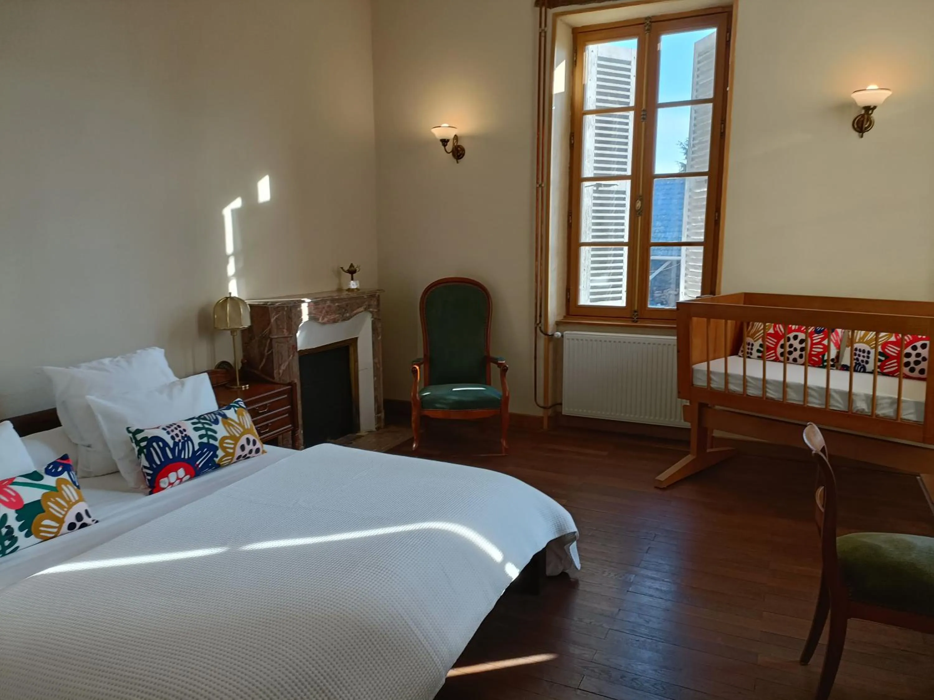 Garden view, Bed in Chez Casimir