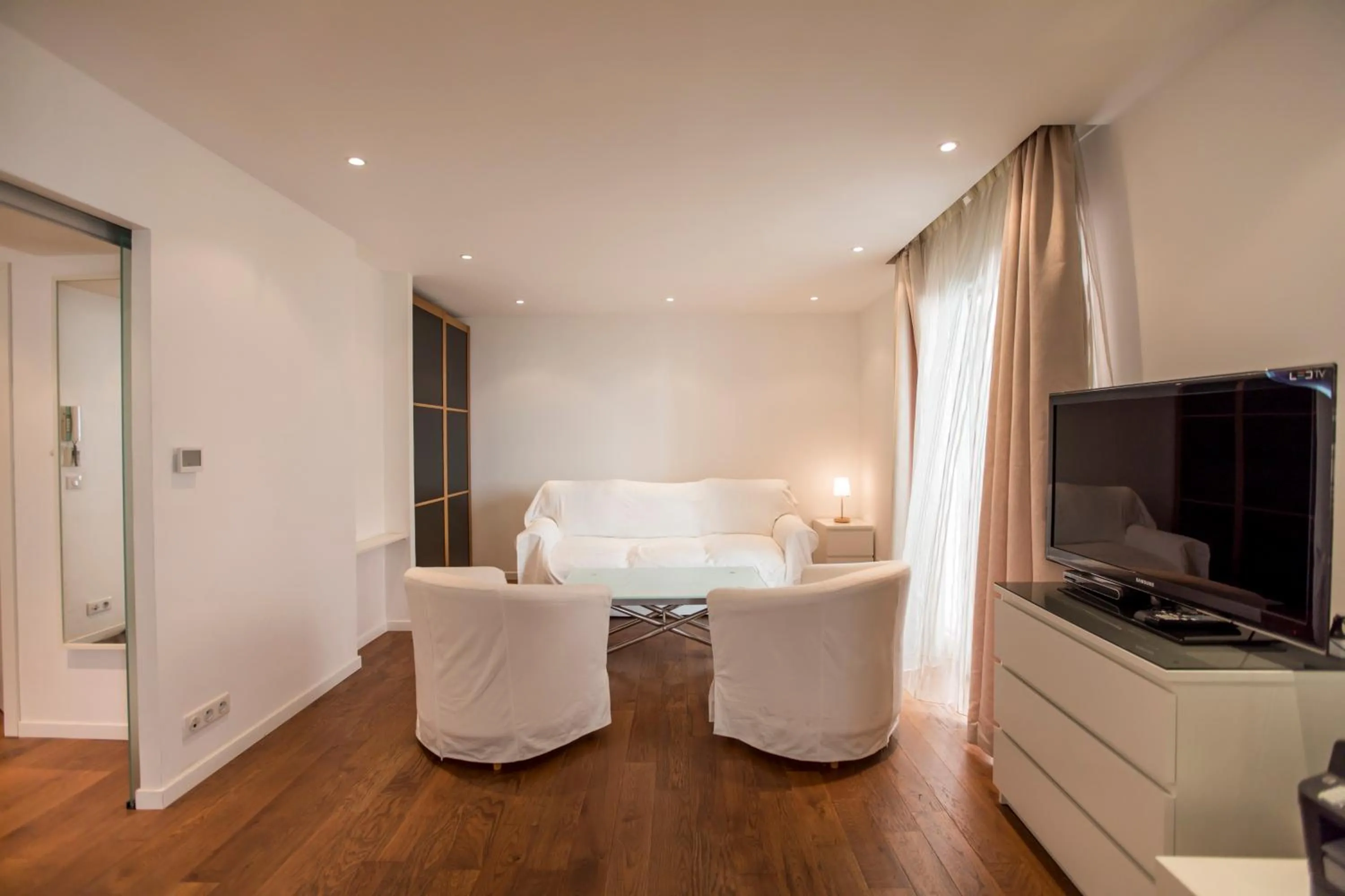 Living room in Imperial Apartment by Connexion