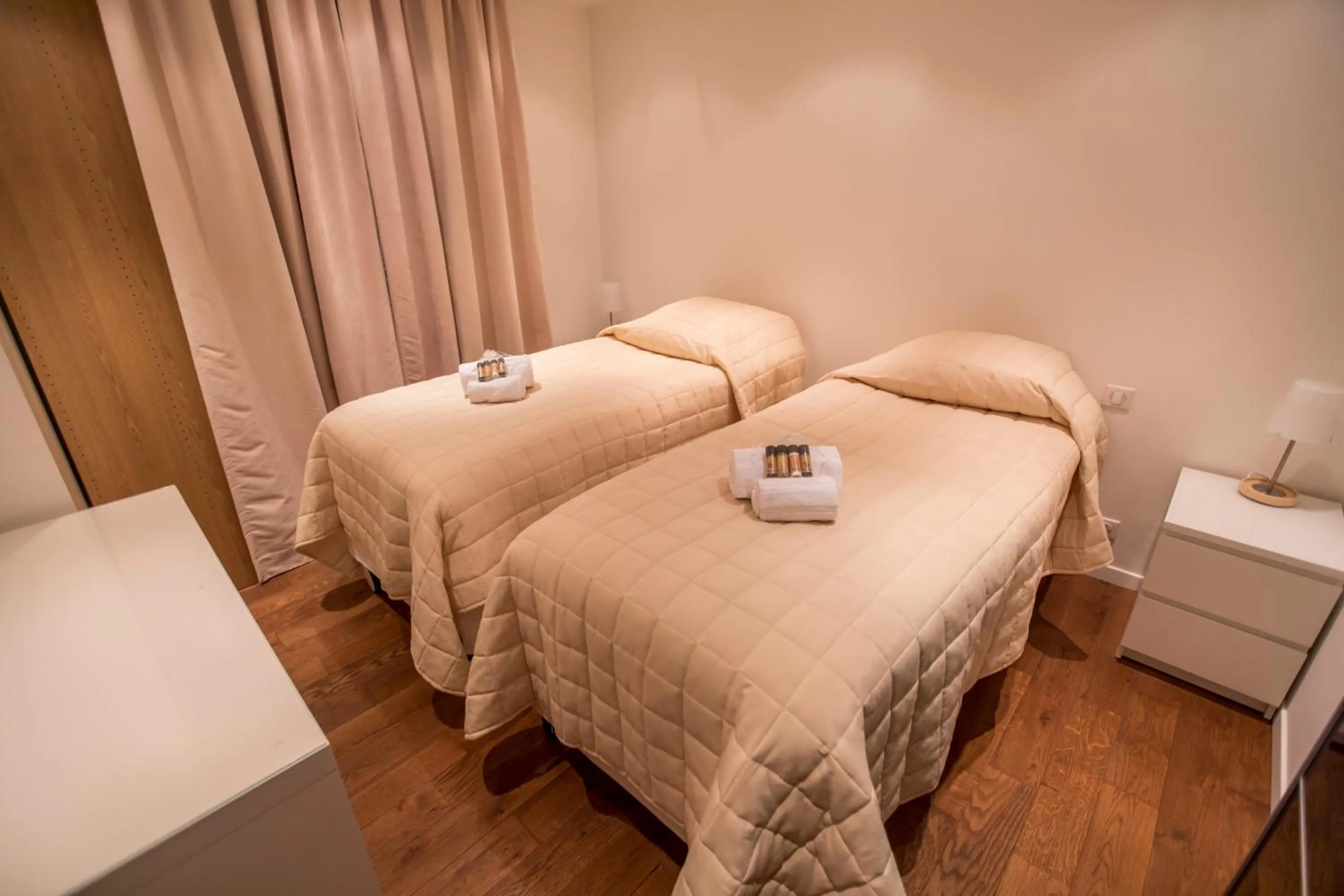 Bedroom, Bed in Imperial Apartment by Connexion