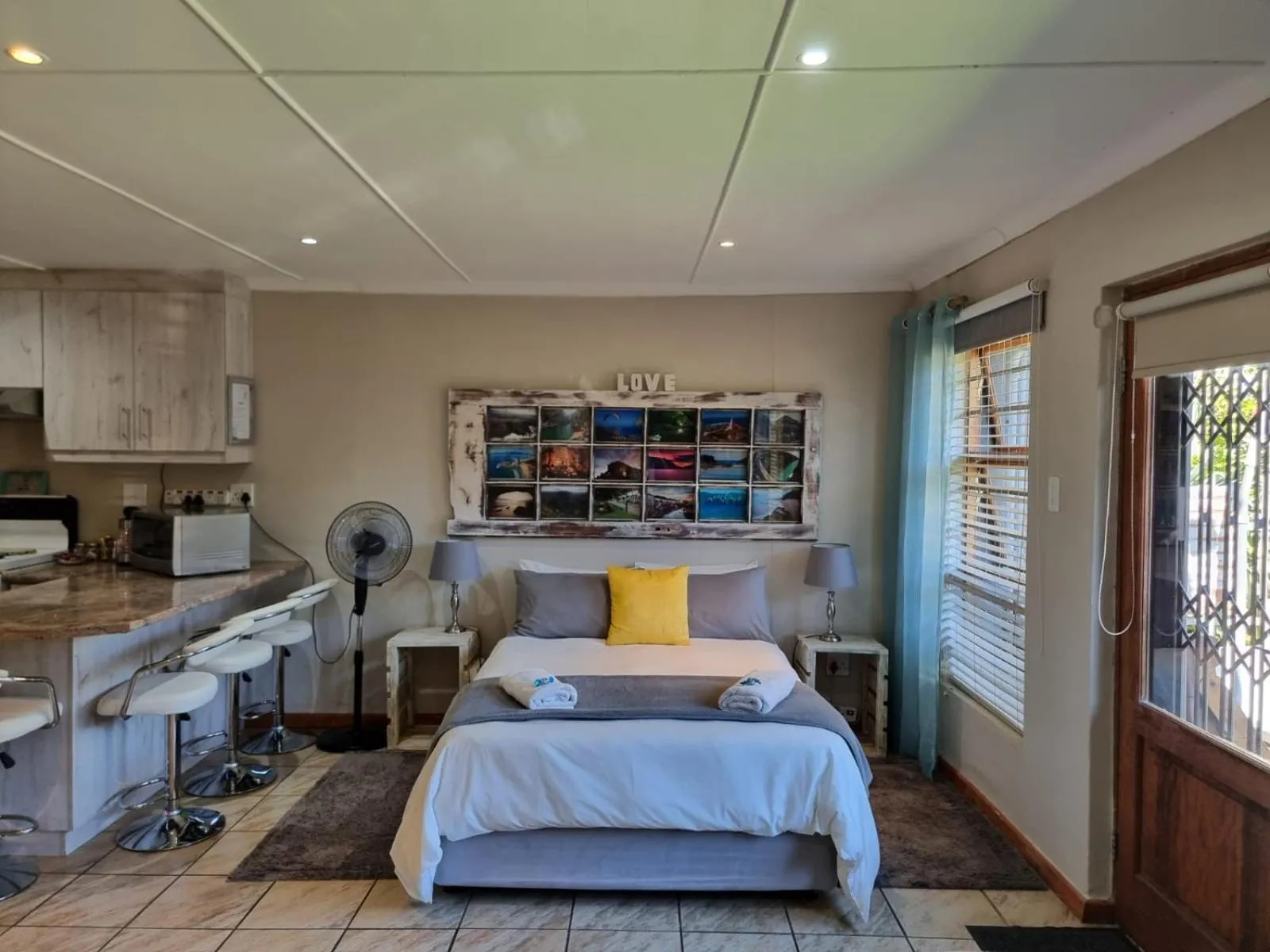 Dolphins Self-Catering Accommodation