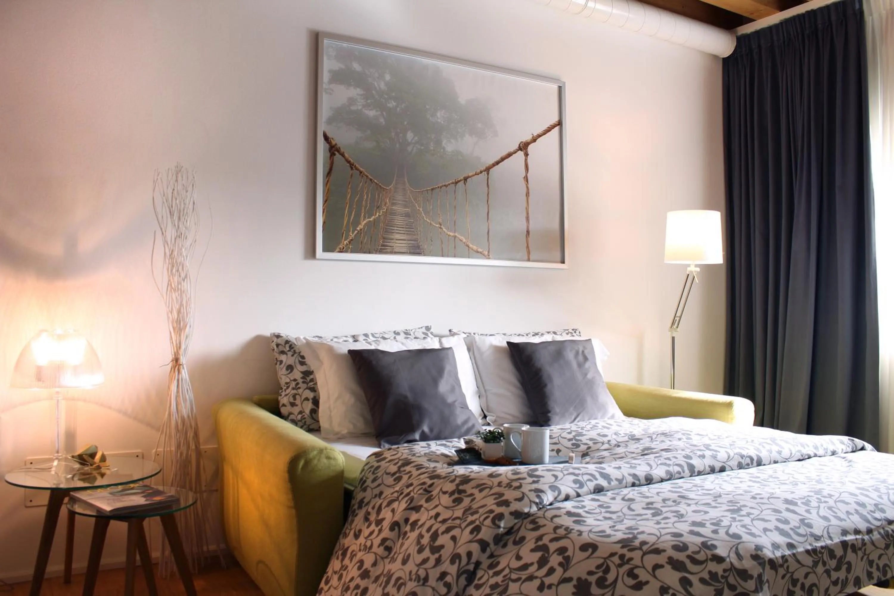 Living room, Bed in Centrale Mazzoni 15