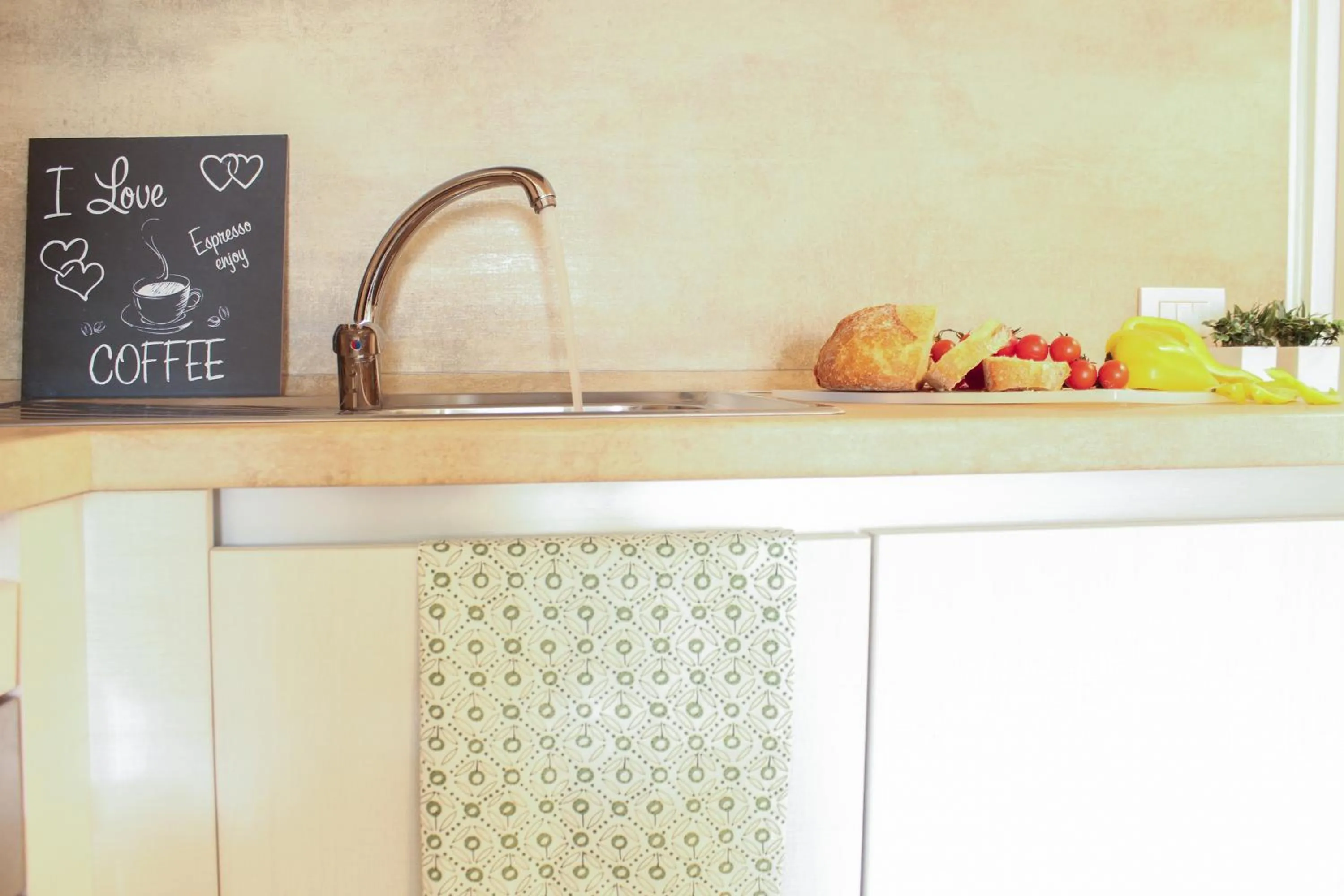 Kitchen or kitchenette in Centrale Mazzoni 15
