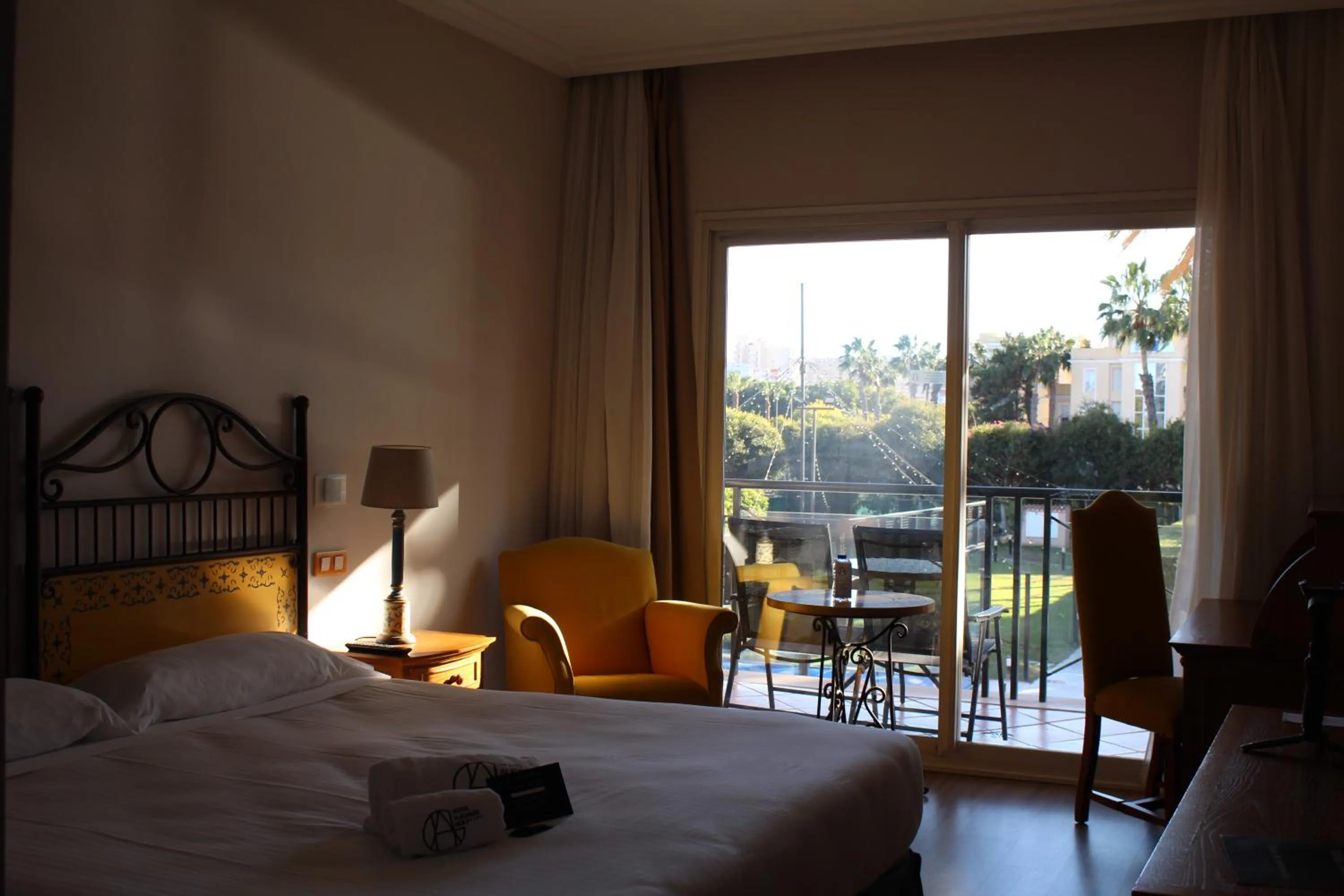 View (from property/room), Bed in Hotel Alicante Golf