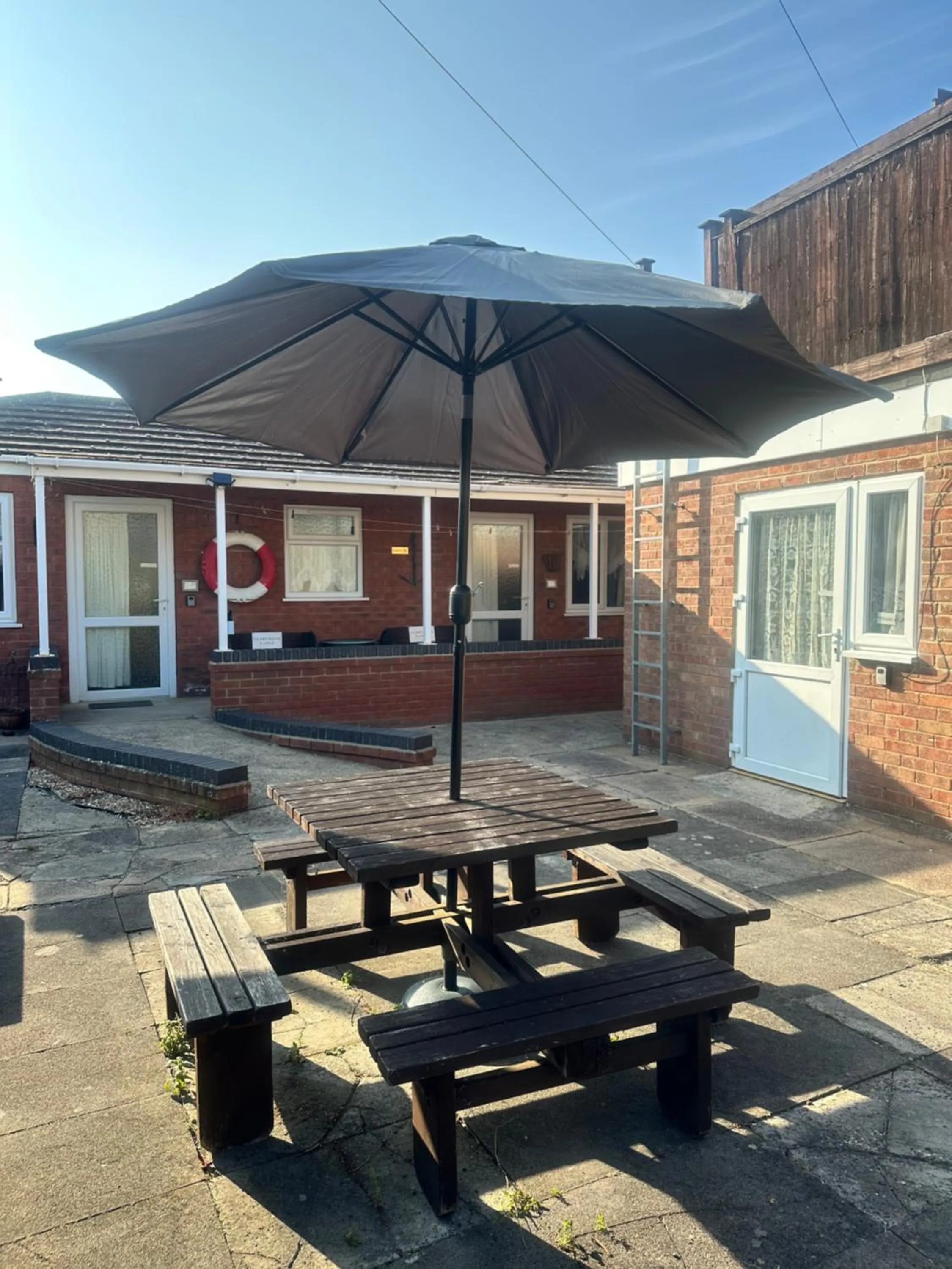 Clarendon Lodge - accommodation only