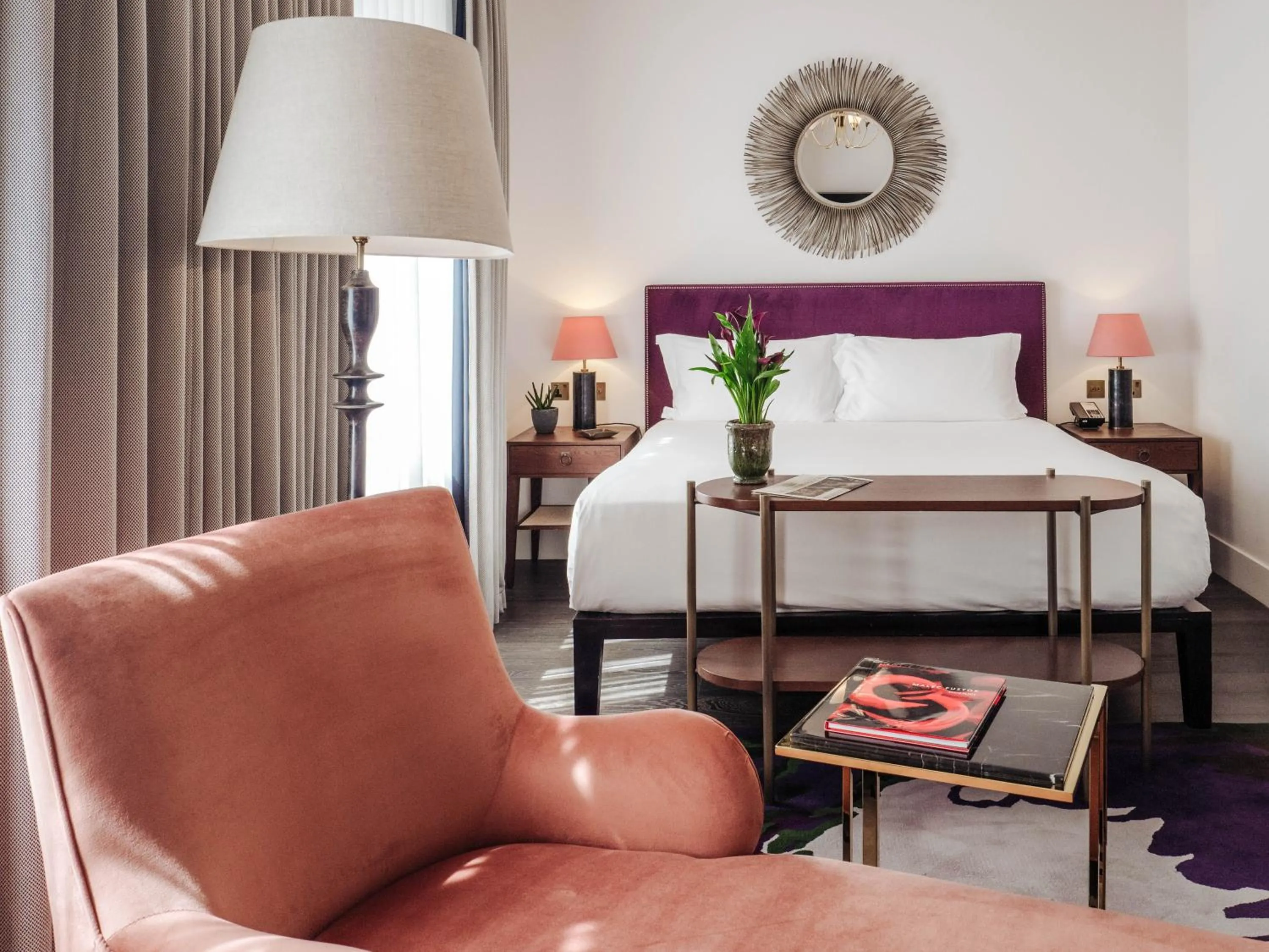 Bedroom, Bed in The Mandrake