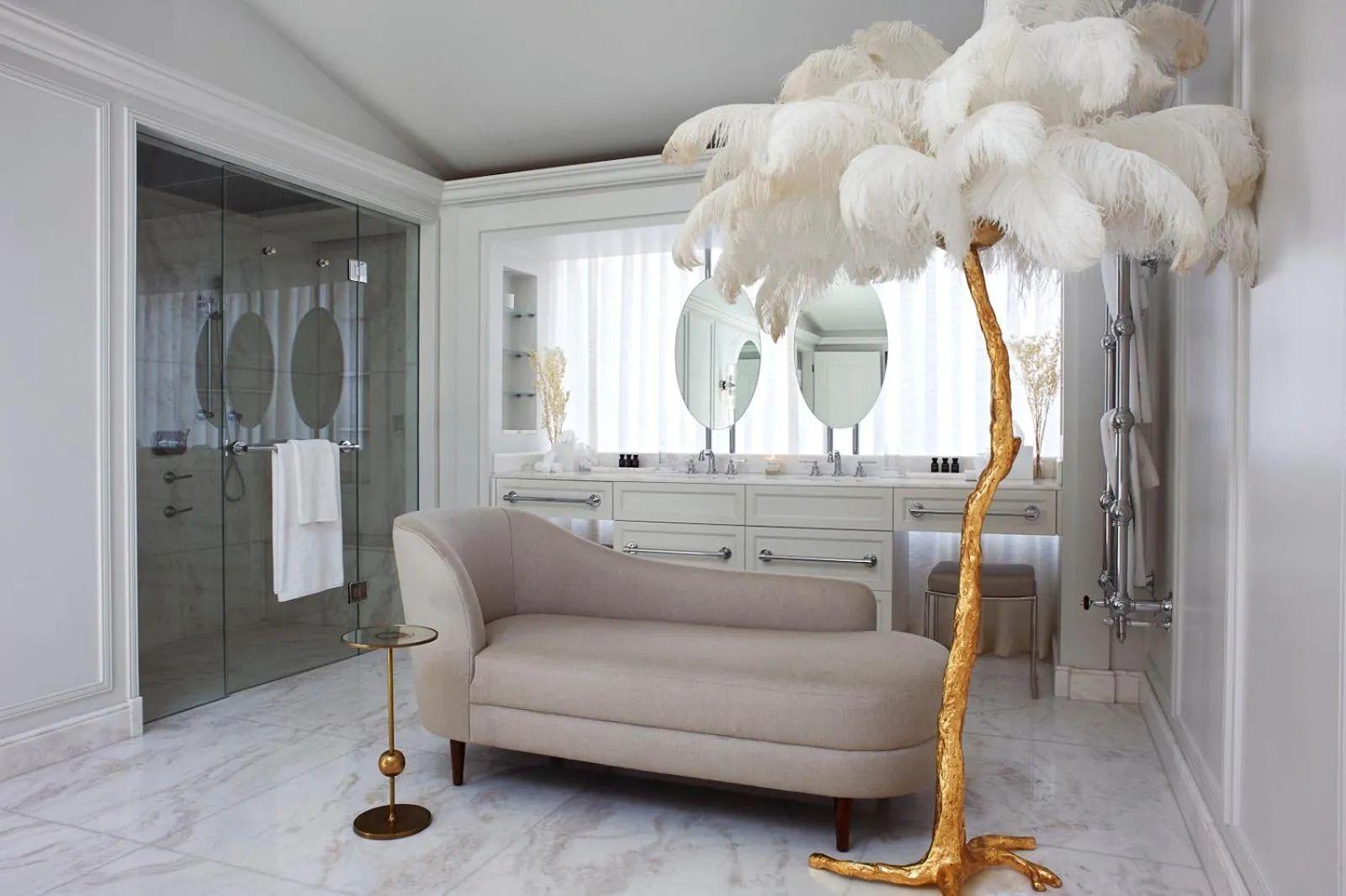 Bathroom in The Mandrake