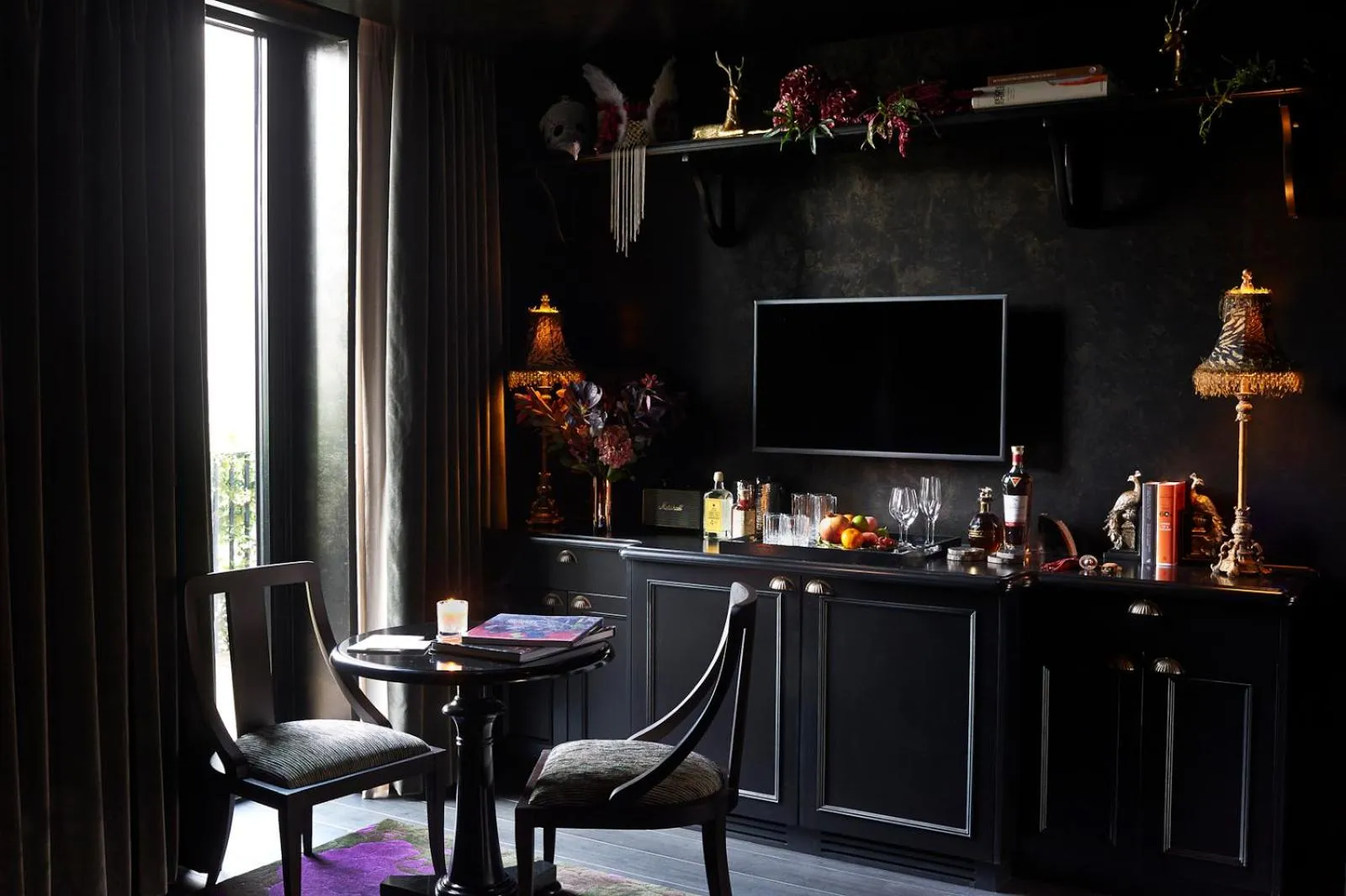 TV and multimedia in The Mandrake