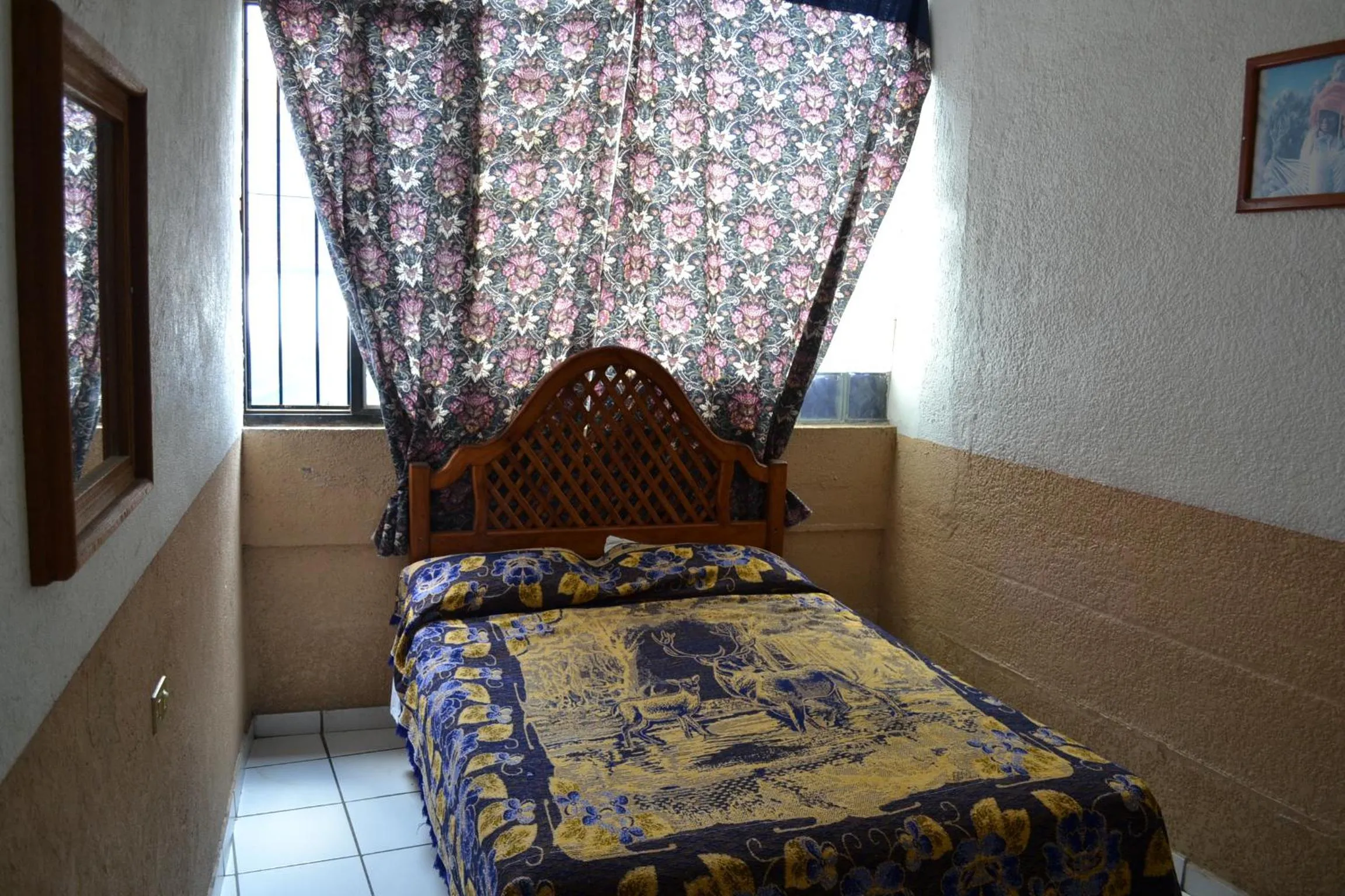 Bed in Hotel Plaza Romo