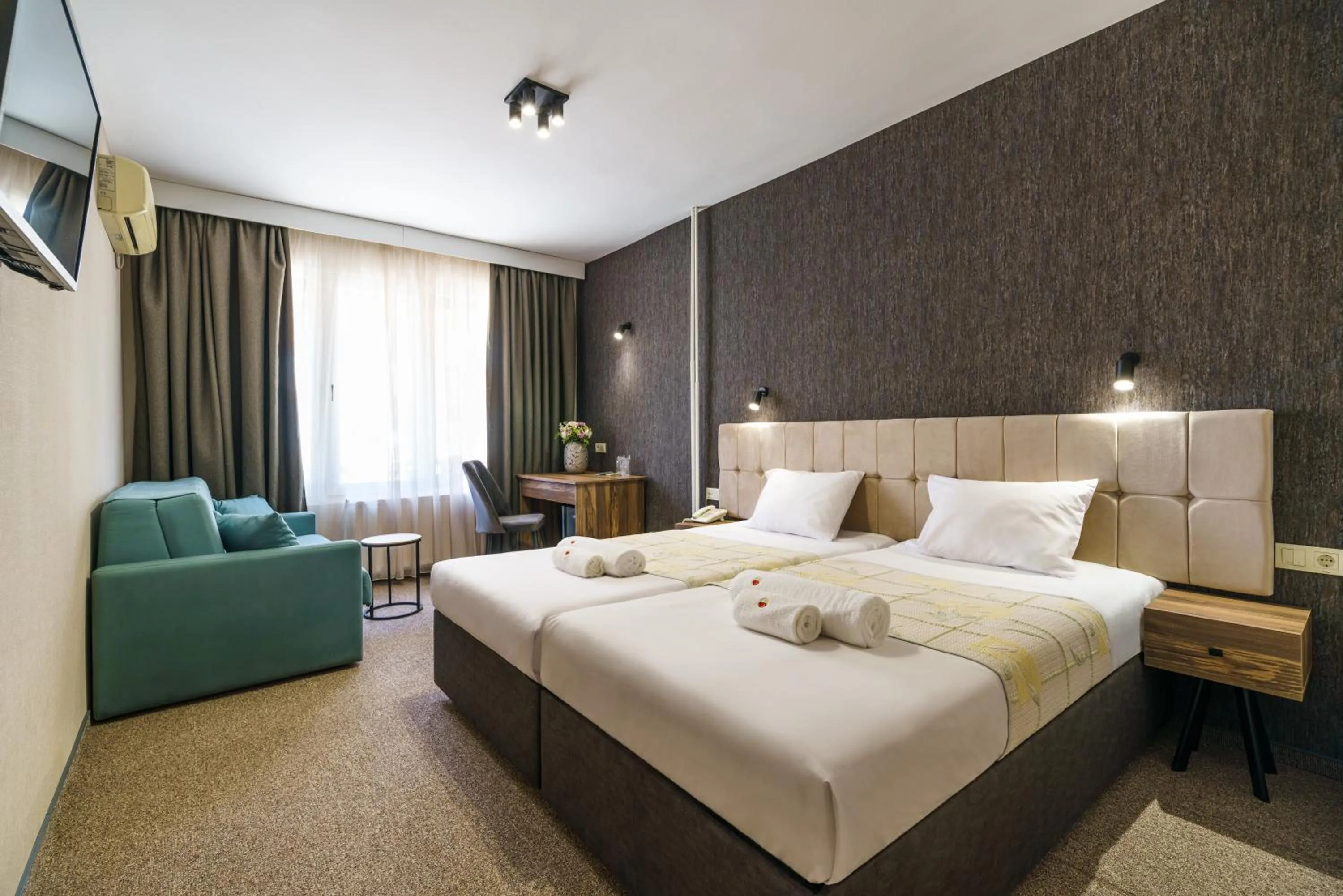 Bed in Bistra & Galina Hotel