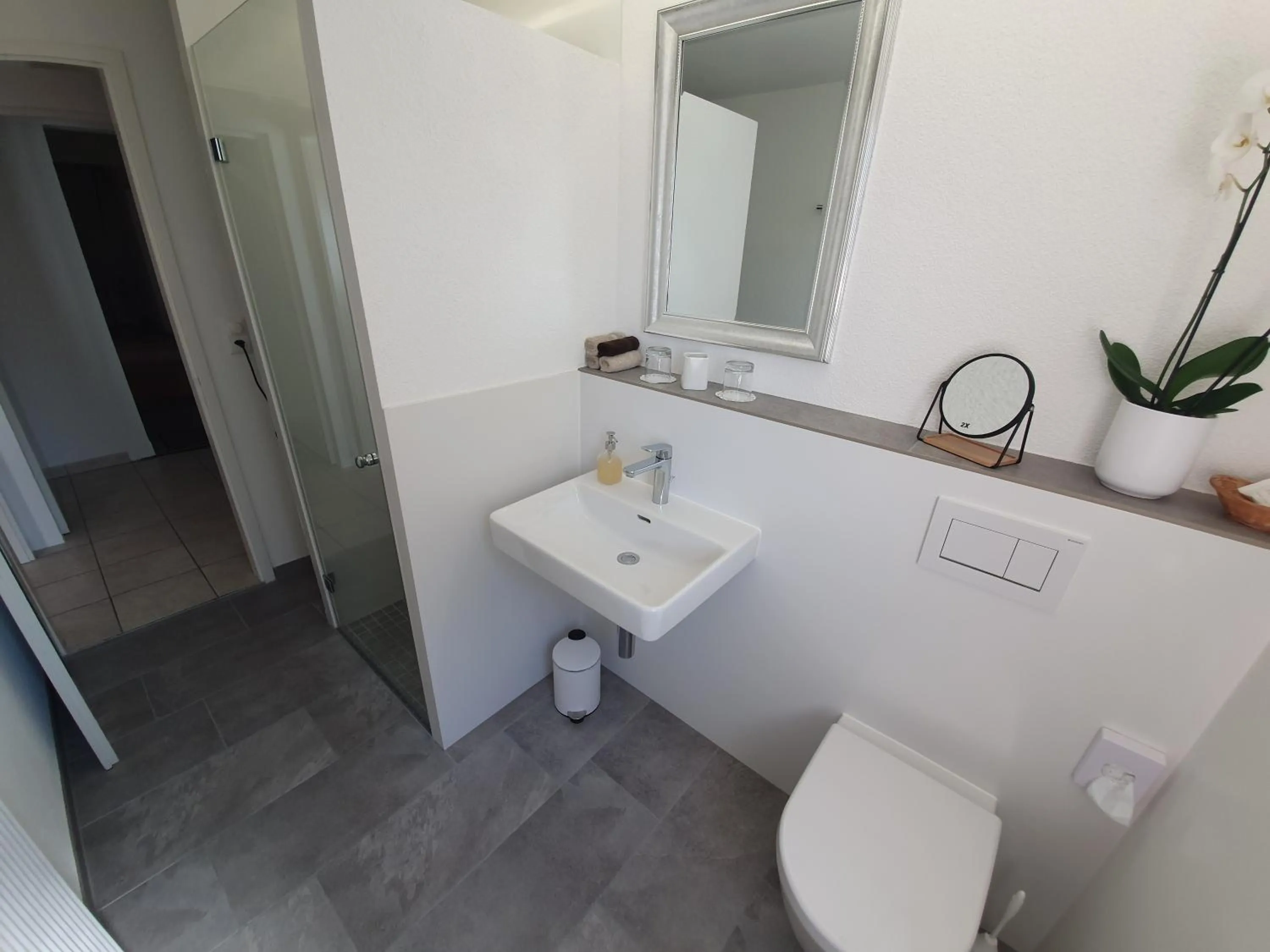 Shower in BnB Haus Weibel