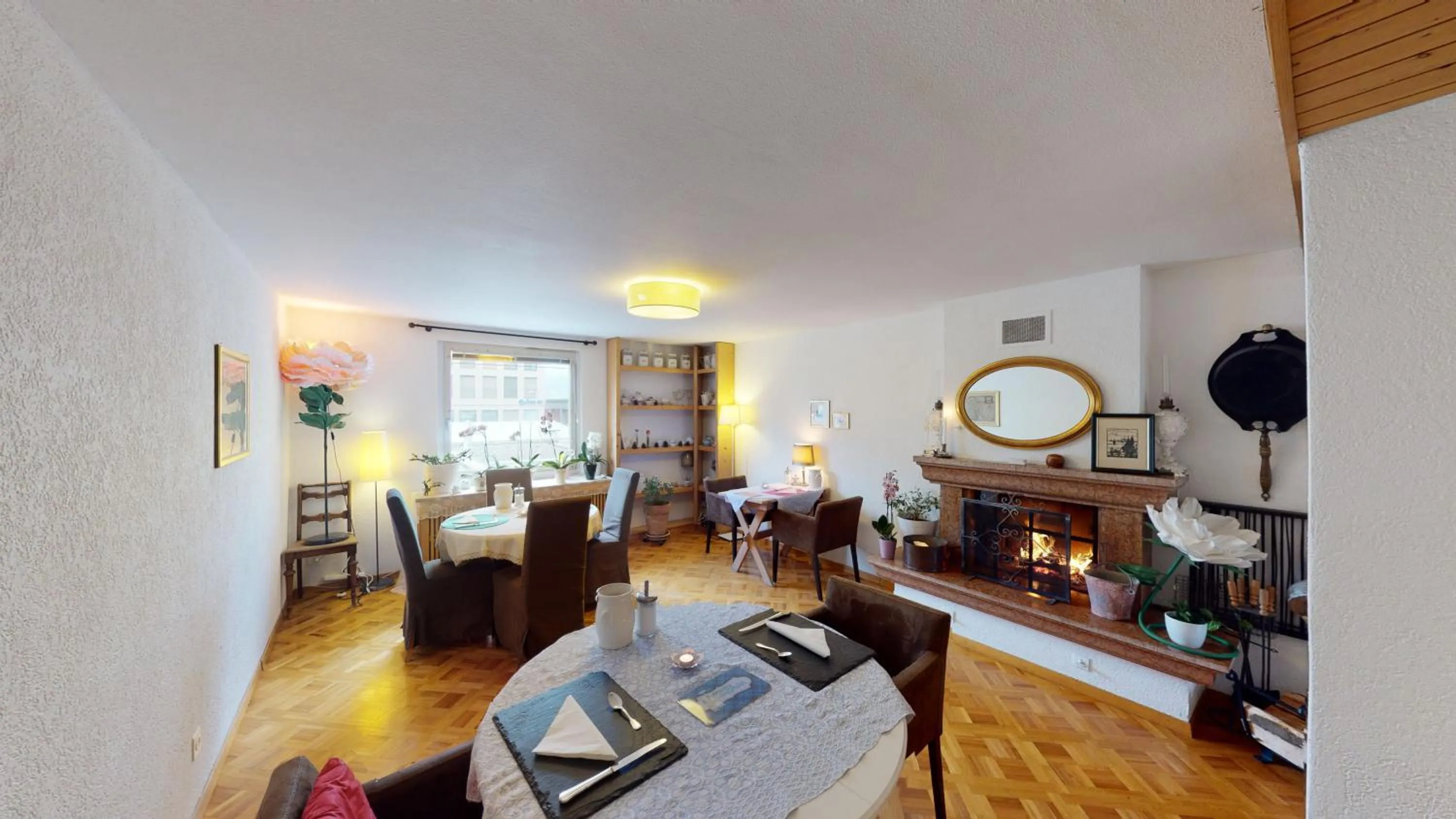 Dining area in BnB Haus Weibel