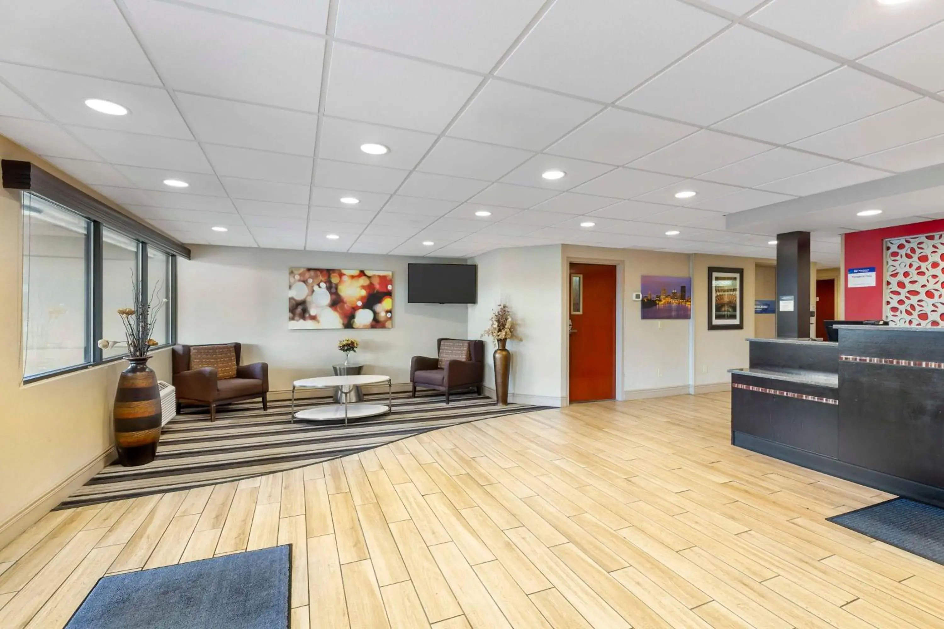 Lobby or reception in Best Western Rochester Marketplace Inn Lobby or reception in Best Western Rochester Marketplace Inn