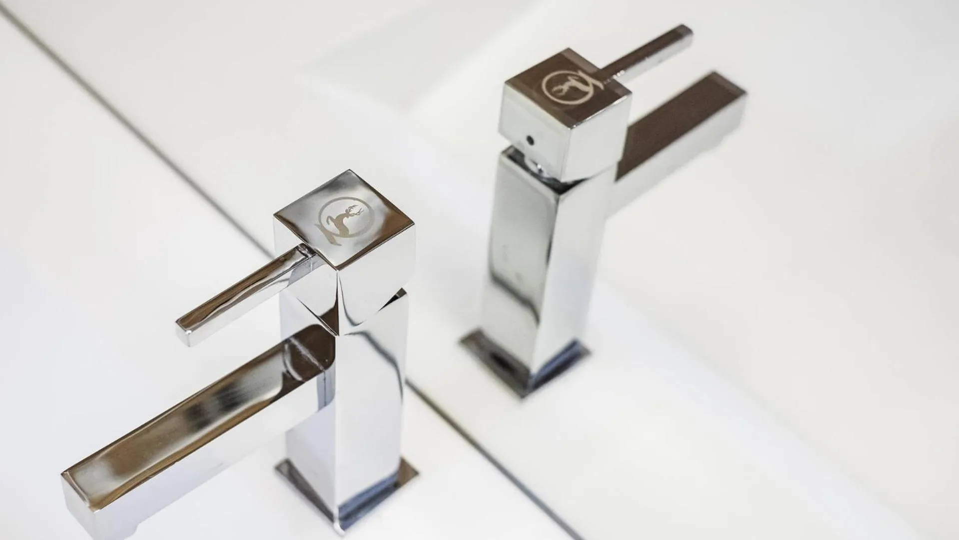 Bathroom in Agrinho Suites & Spa Gerês